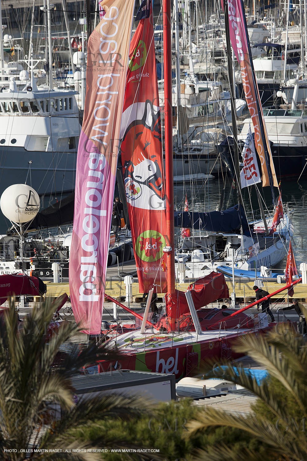 17 12 2010 - Barcelona (ESP) - Barcelona World Race 2010 - Groupe Bel - Preparation