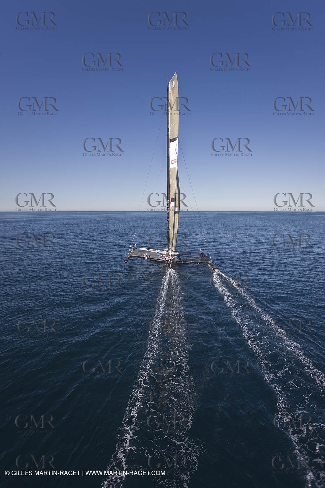 14 11 2008 - San Diego (CA, USA) - America's Cup - BMW ORACLE Racing - 90 ft trimaran sea trials - San Diego