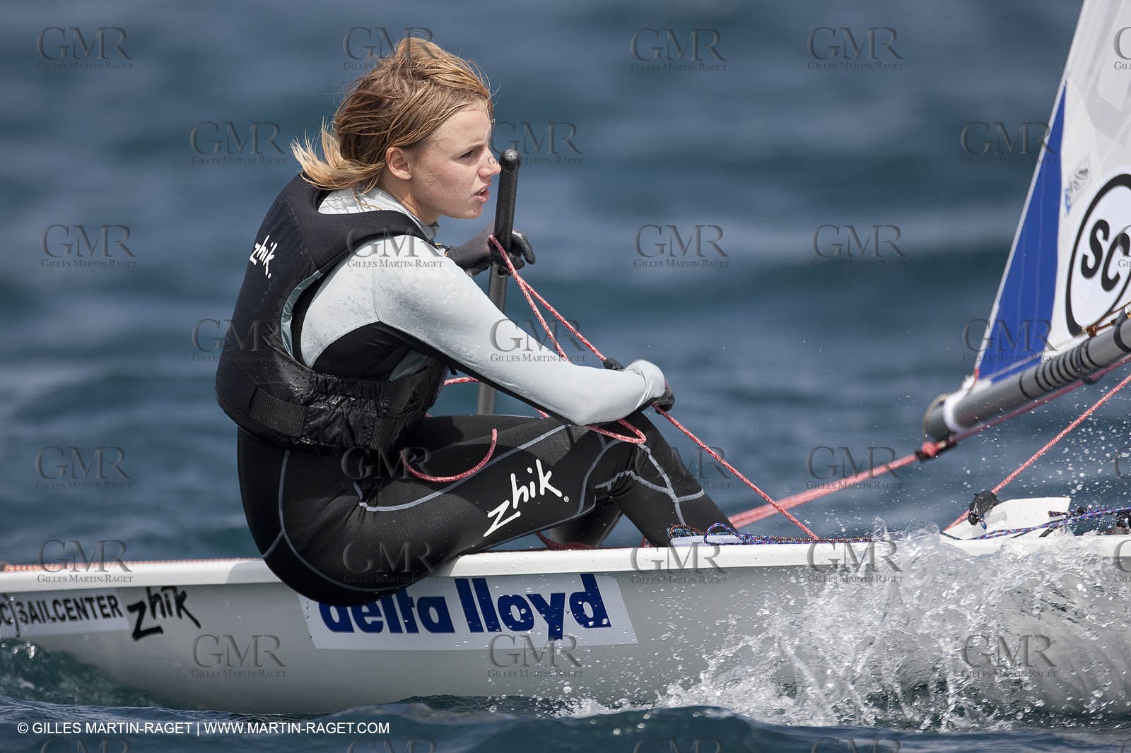 20 04 2010 - Hyères (FRA,83) - SOF 2010 - ZHIK Team - Laser femmes - Marit Bouwmeester