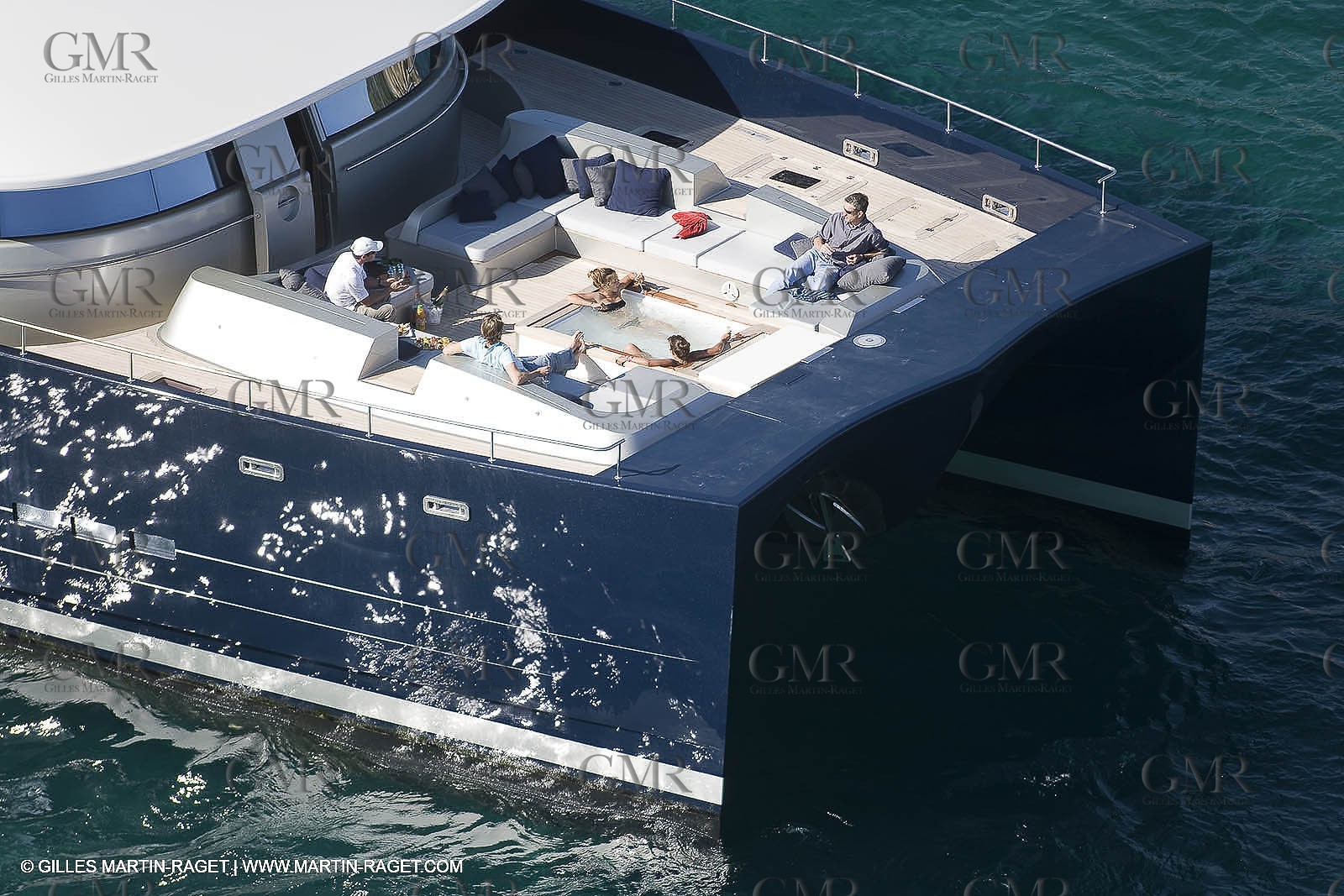 13-07-07 - La Ciotat (FRANCE) - MotorYacht - Chantier H2X