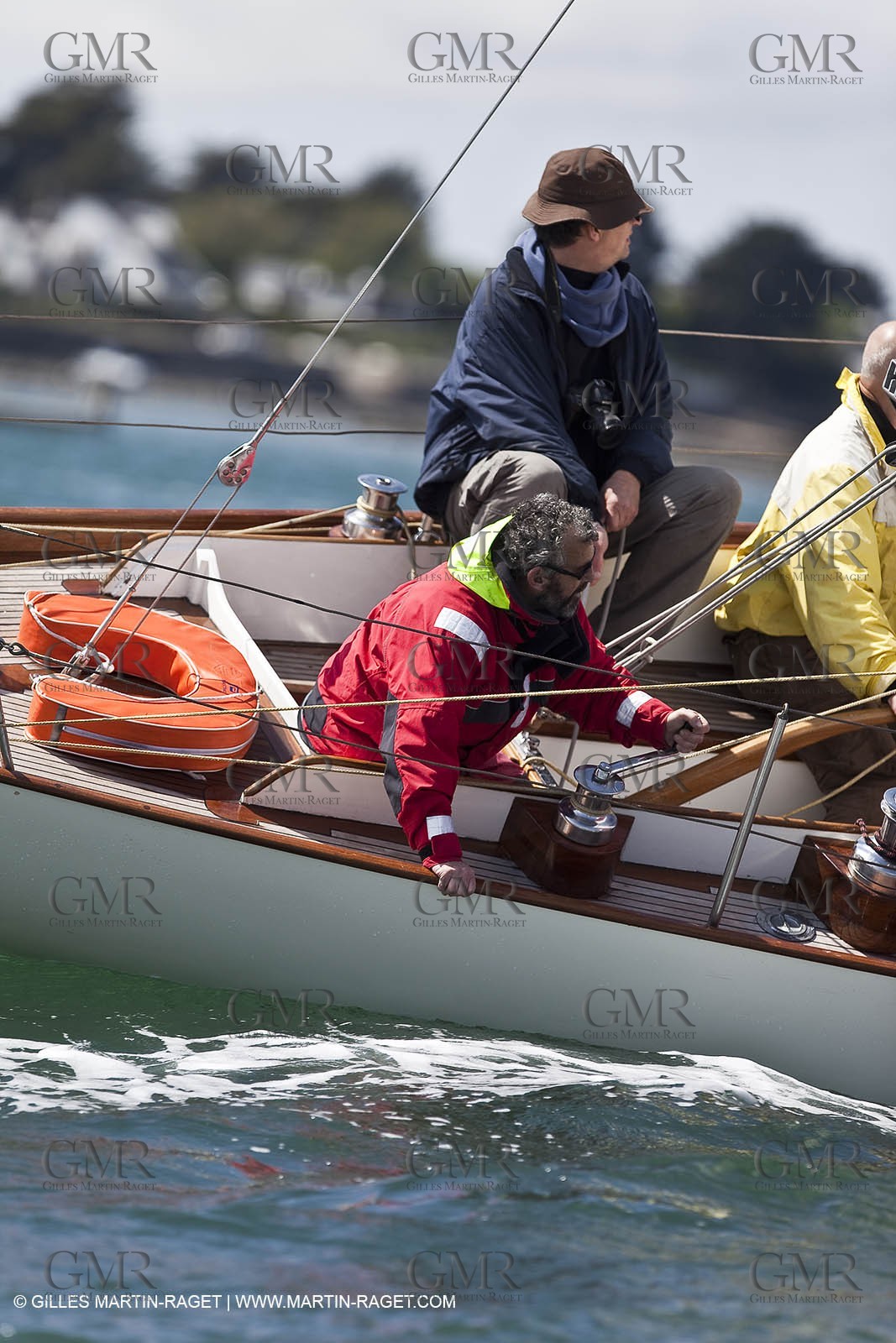 01-05-10 - Le Bono (FRA,56) - Regate Classique -Acteia II - Maica