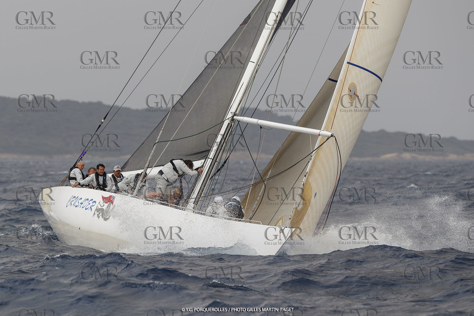 19 06 2024, Porquerolles Island (FRA), Championnat du monde des 12 m JI 2024, Race Day 1