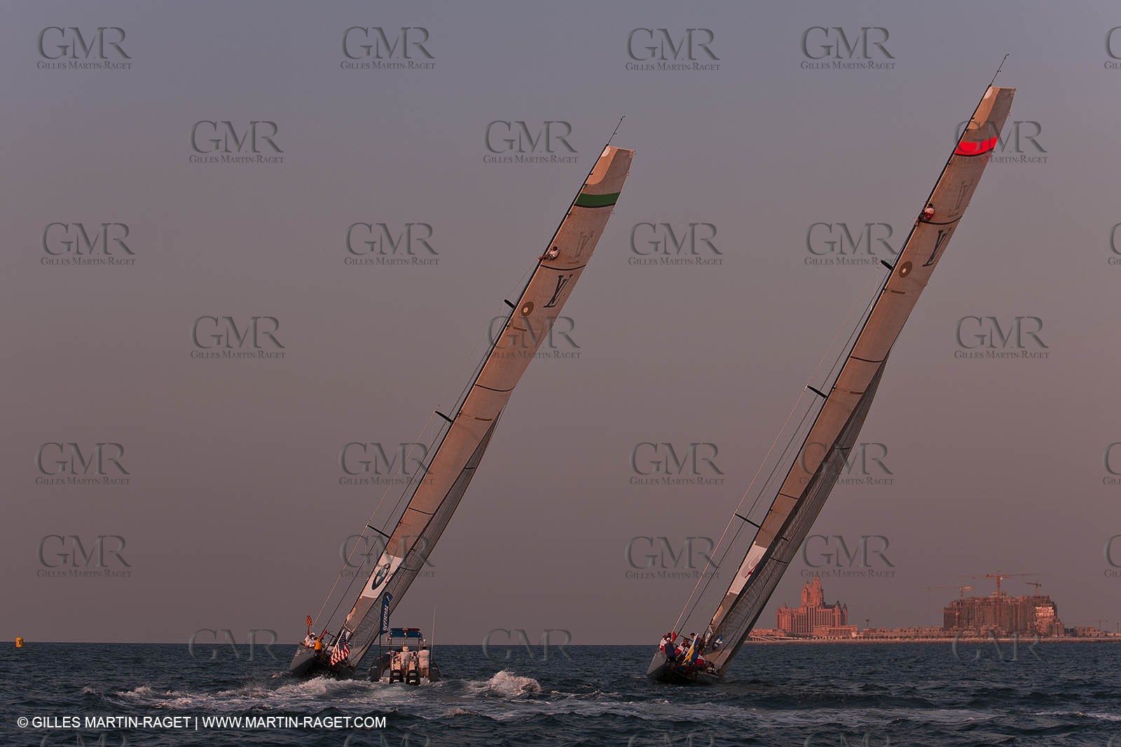 21 11 2010 - Dubai (UAE) - Dubai Louis Vuitton Trophy -  Round 2 - BMW ORACLE Racing