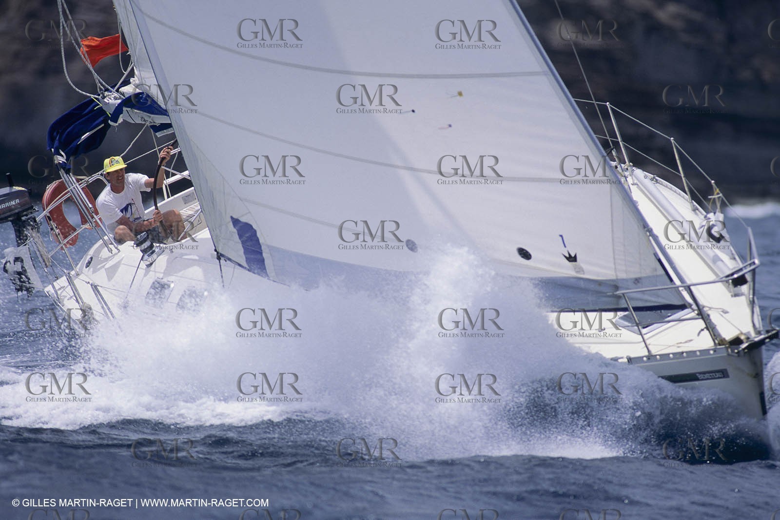 sailing, cruising, monohull under sails