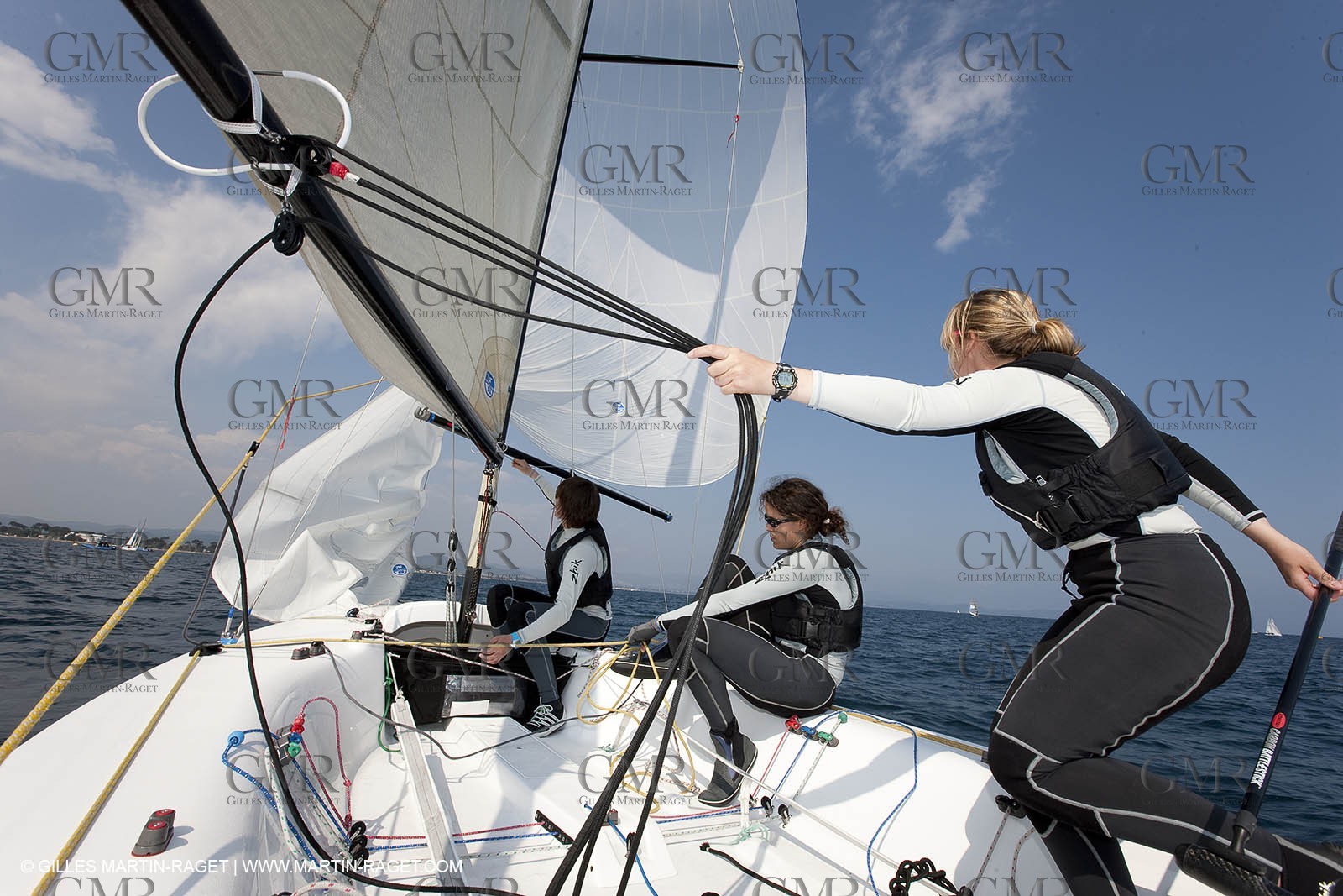 20 04 2010 - Hyères (FRA,83) - SOF 2010 - Zhik Team - women Match Racing - Leroy Pruvot  Bertrand