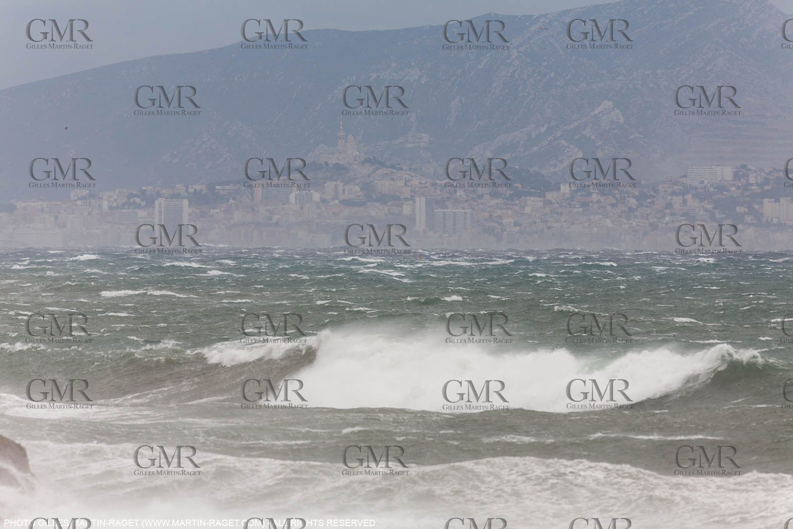 13 10 2016, Marseille (FRA,13) Fall storm