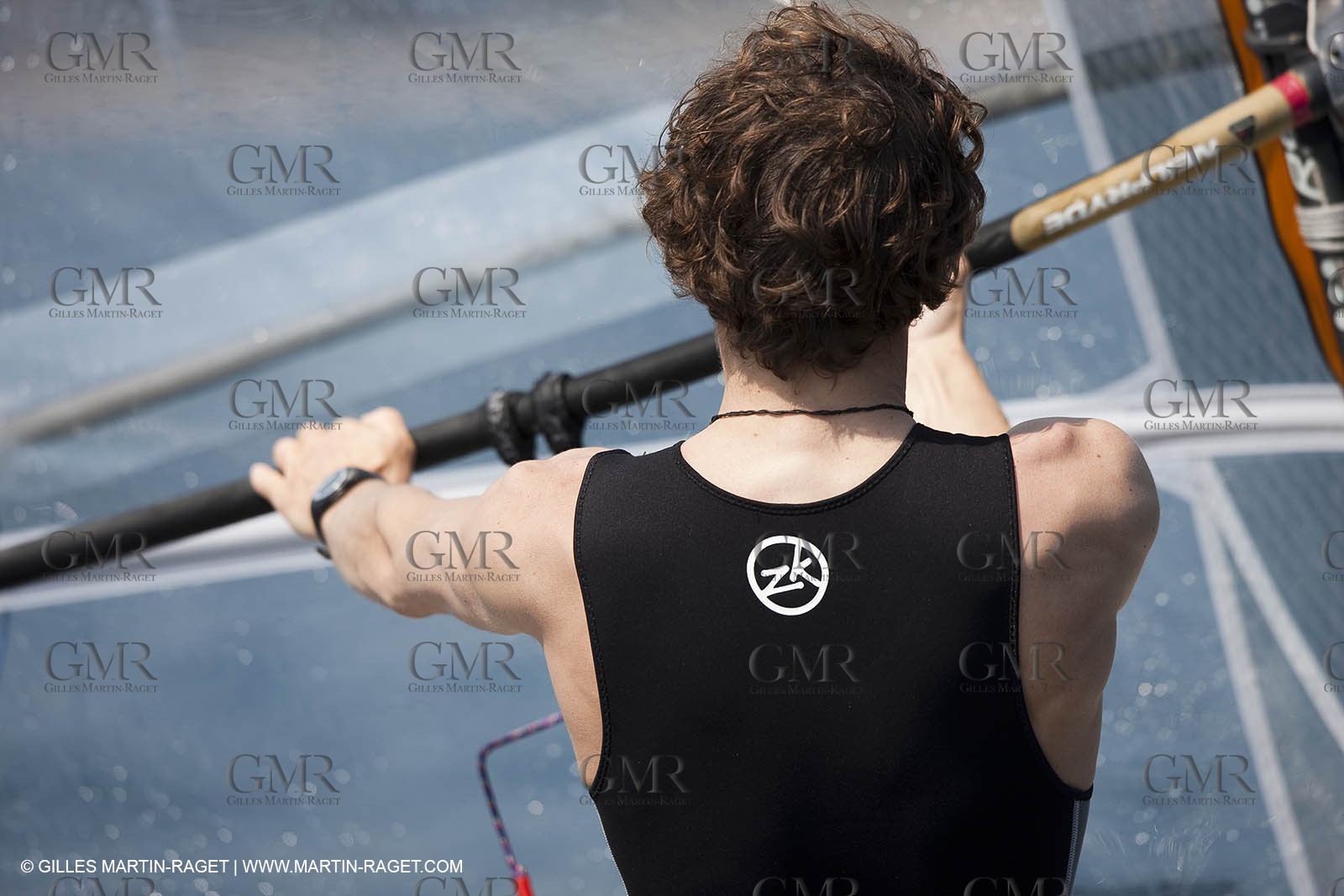 20 04 2010 - Hyères (FRA,83) - SOF 2010 - ZHIK Team - RSXmen - Julien Bontemps