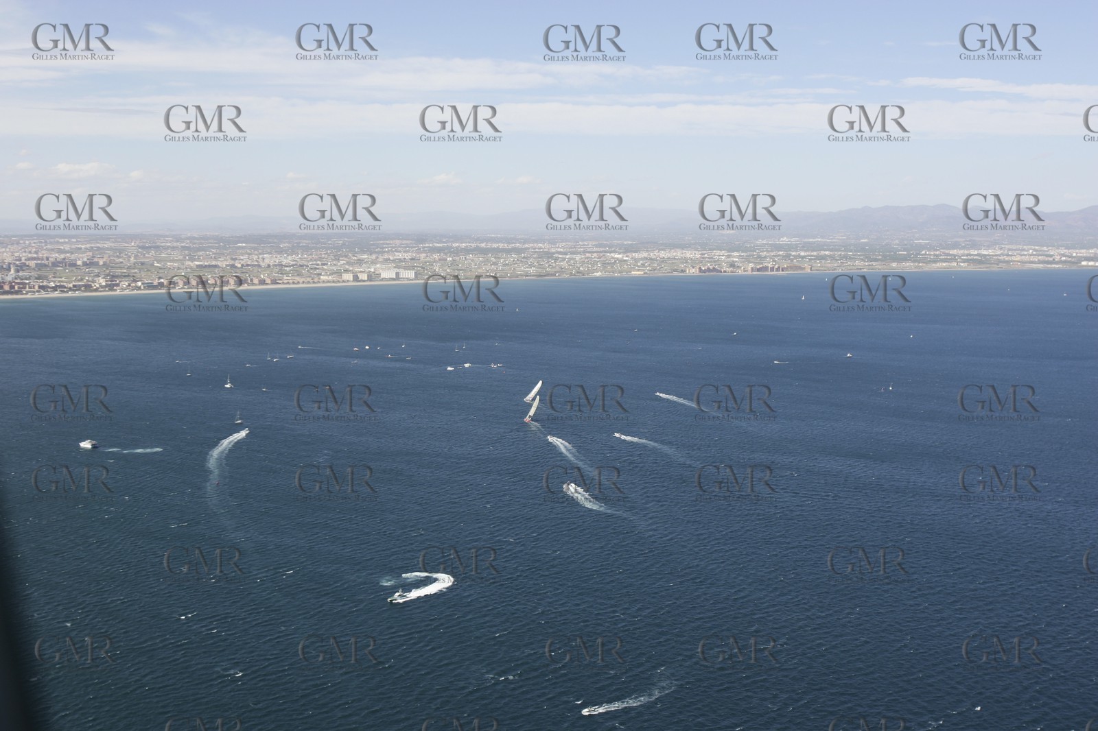 Valencia Louis Vuitton Act 2 & 3 - Day 4 - Fly 8Valencia - plan d'eau