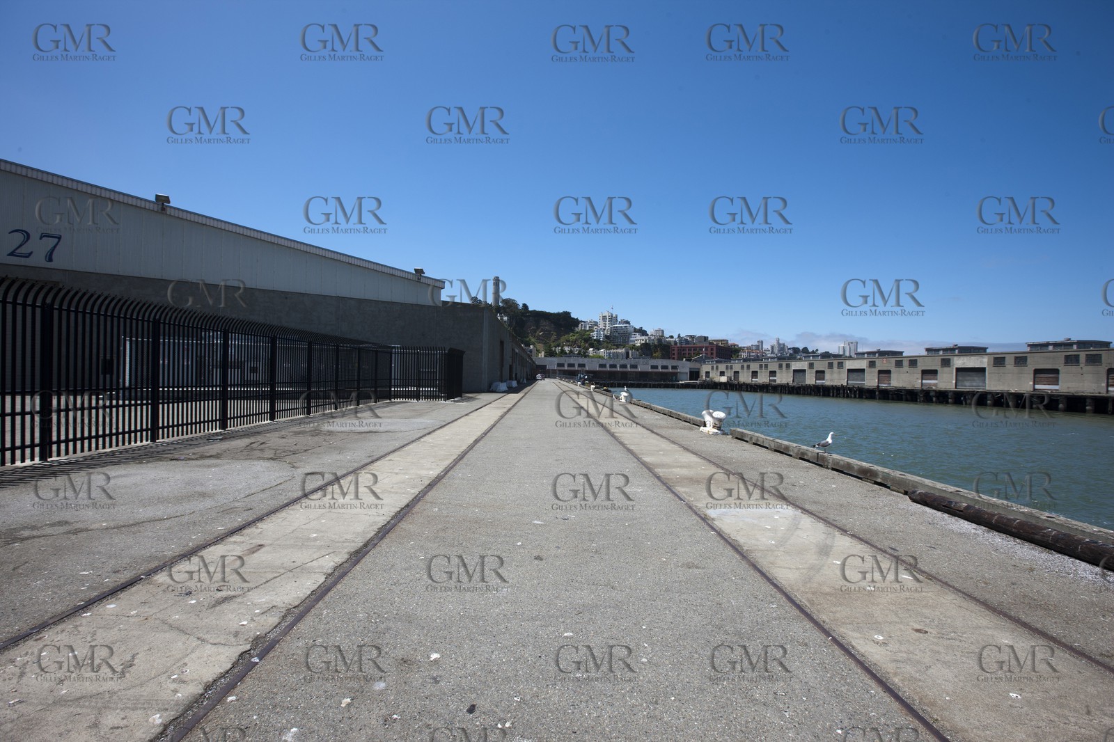 07 06 2011 - San Francisco (USA,CA) - 34th America's Cup - The Piers in their state of origin - Pier 27-29