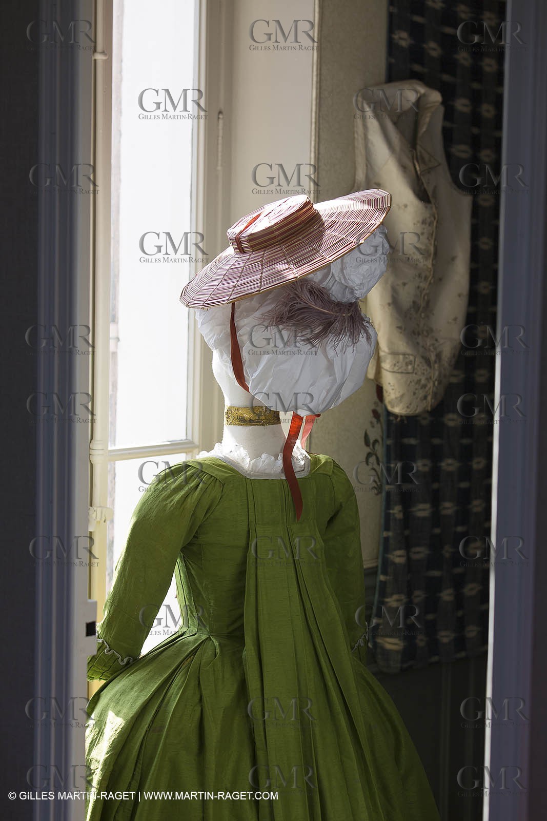 06 07 2012, Toulon (FRA,83), Villa Rozemaine, exhibition 'Fashion Dresses