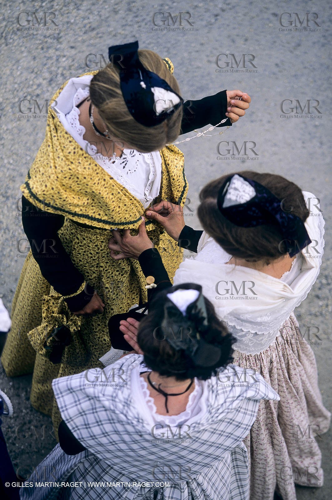 Arles (FRA,13) - Costume from Arles Fest