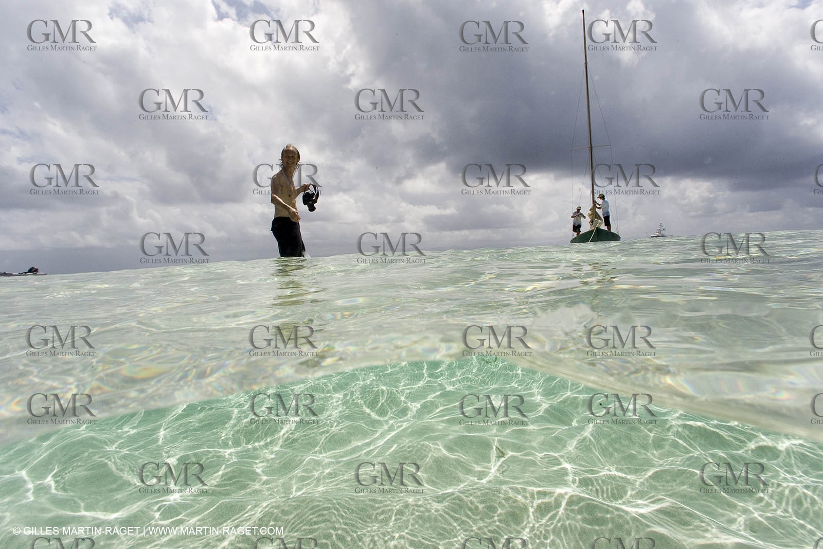 01 02 2008 - San Blas Archipelago (Panama) - Motor Yacht Senses