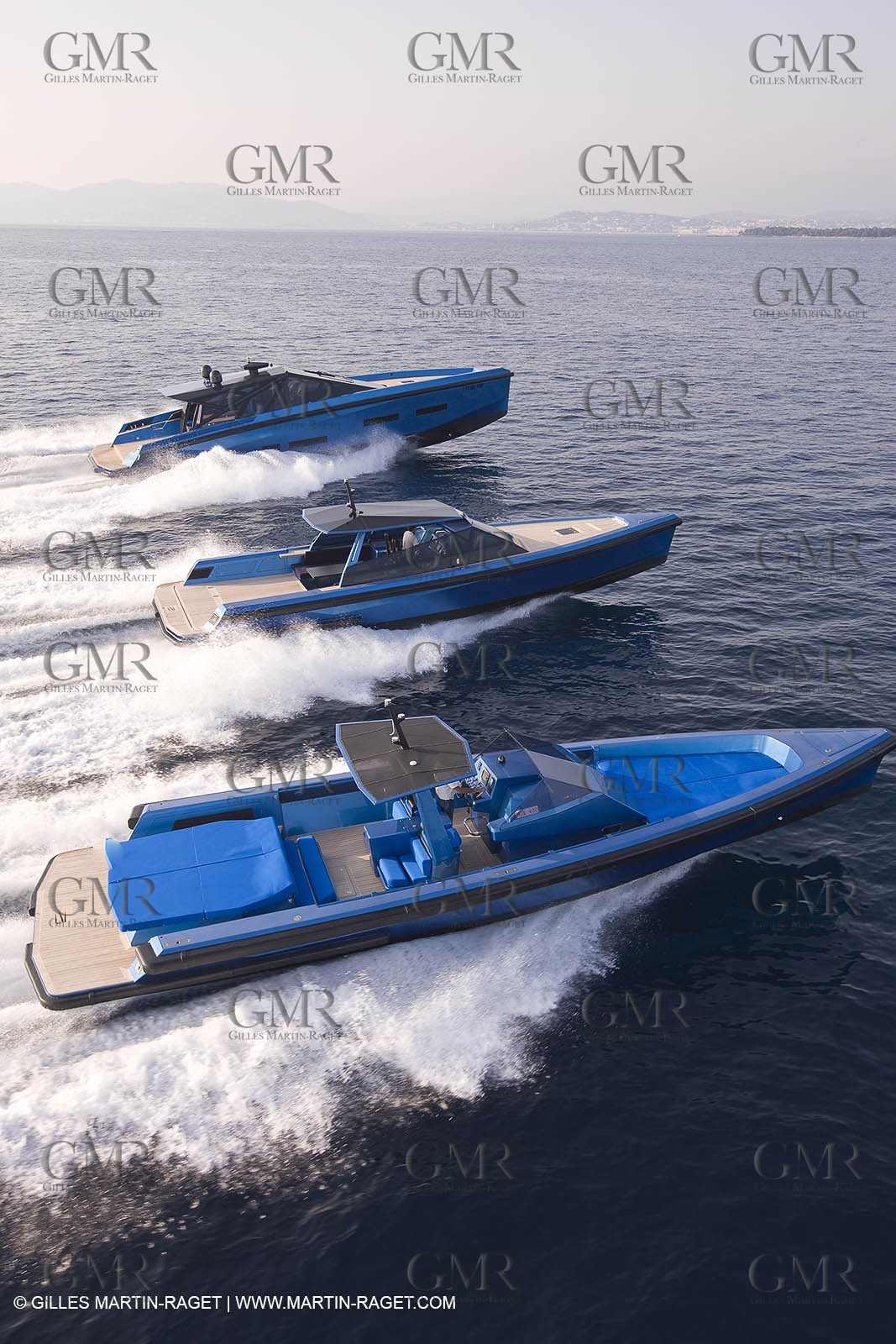 14 10 2008 - Cannes (FRA, 06) - Super yachts - motoryachts - Wally yachts - Wallypower 64 - Wallypower 48 - Wally tender