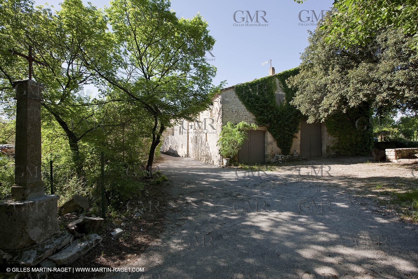 28 04 2009 - Montagnac - Commune de Ste Anastasie (FRA, 30) - Atlas Nîmes Métropole - campagne 2009