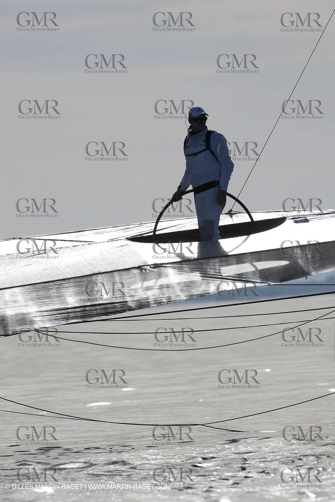 19 01 2010 - Valencia (ESP) - 33rd America's Cup - BMW ORACLE Racing - Valencia training - day 2