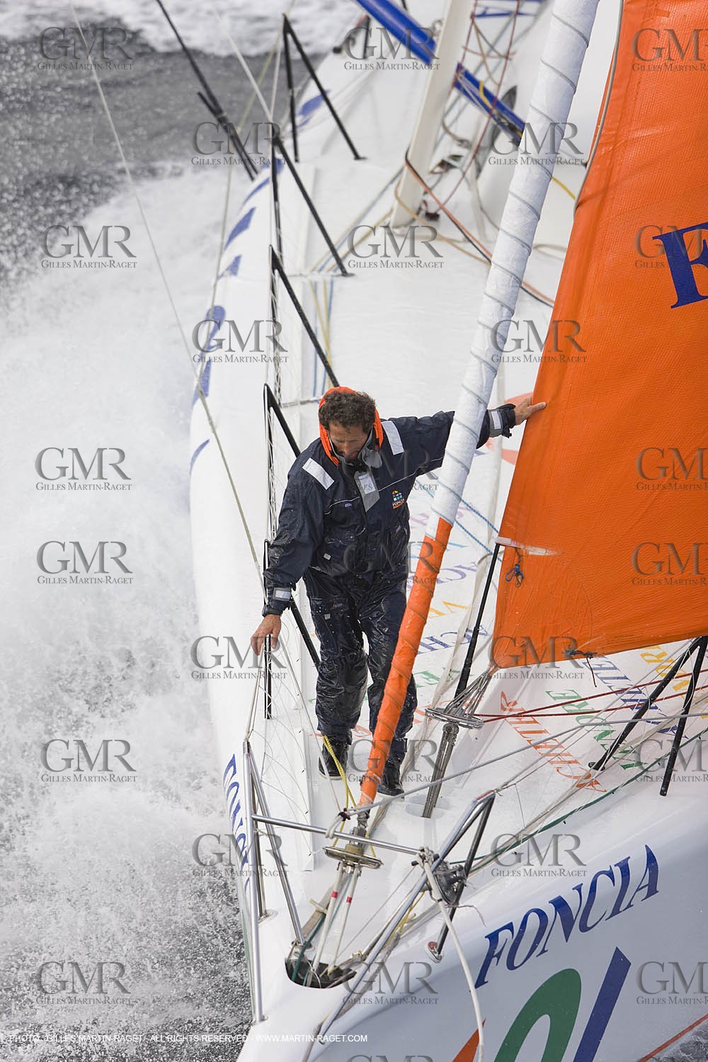 02 10 2008 - Lorient (FRA,56) - Vendée Globe 2008 - Foncia - Michel Desjoyeaux