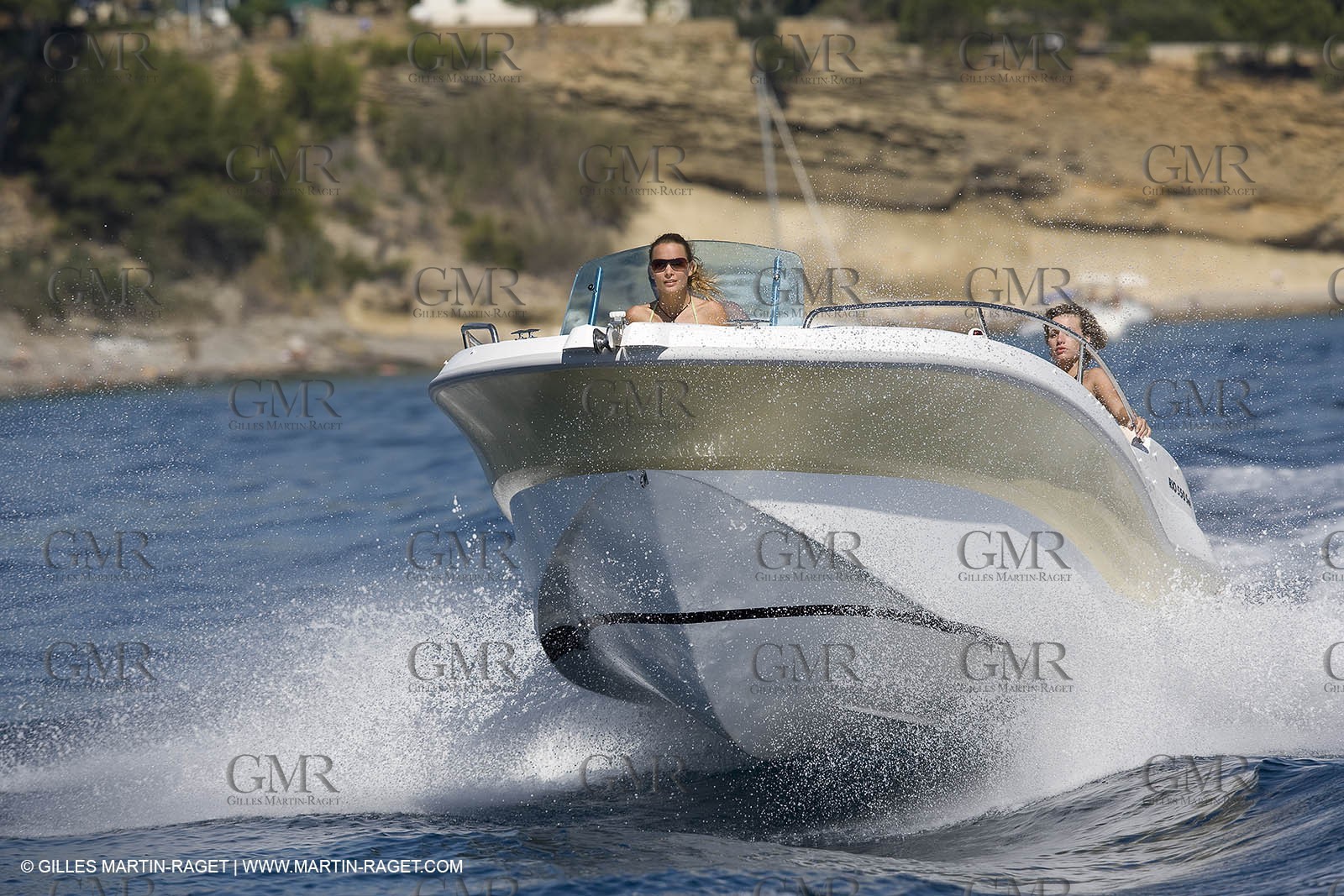 Motor boat running