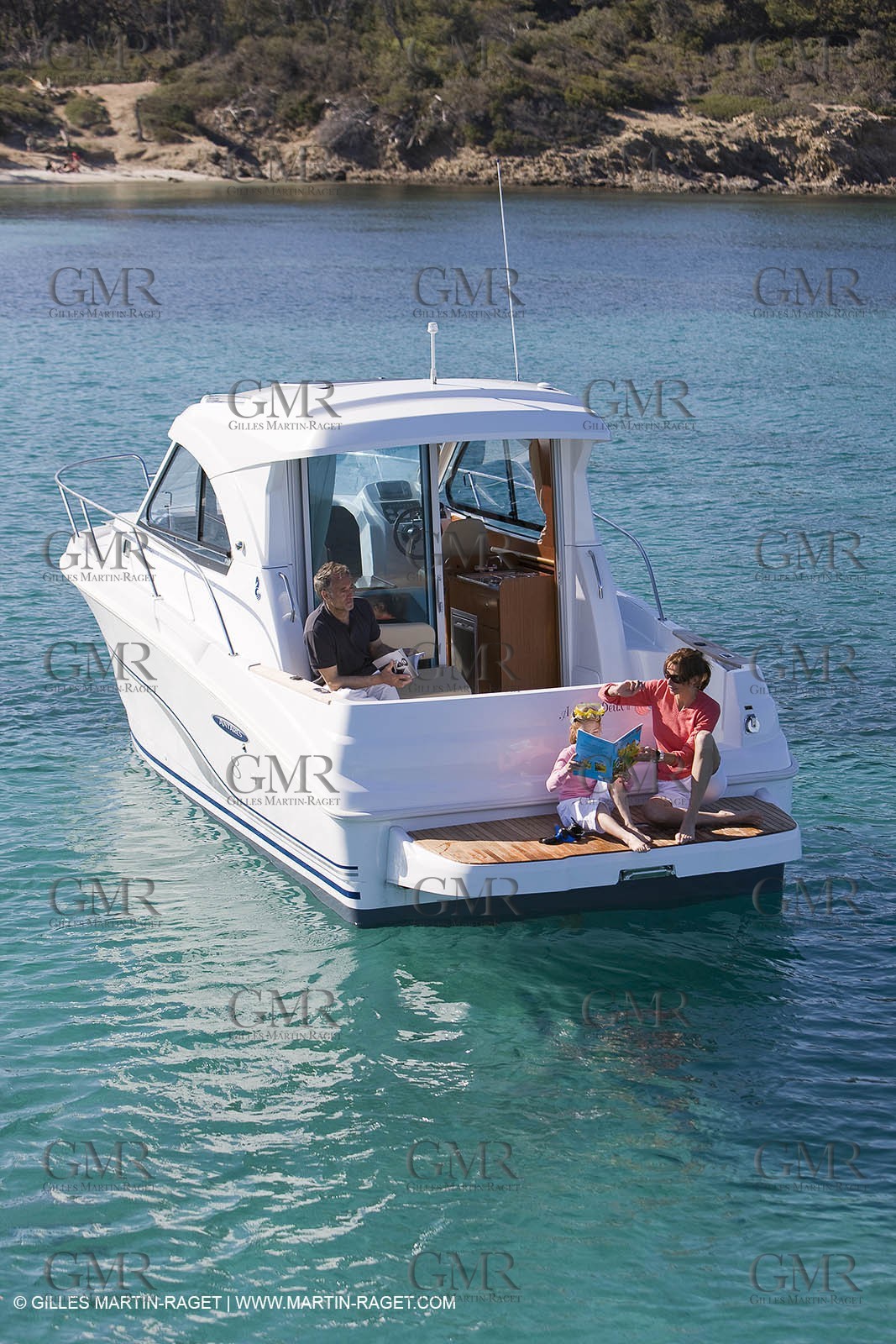 15 04 2008 - Porquerolles (Fra, 83) - Beneteau - Antares 8