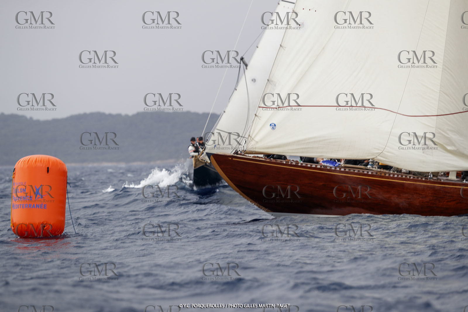 19 06 2024, Porquerolles Island (FRA), Championnat du monde des 12 m JI 2024, Race Day 1