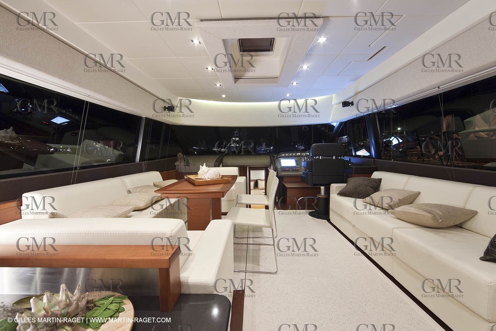 12 09 2009 - Cannes (FRA,06) - Chantier Jeanneau - Prestige 60