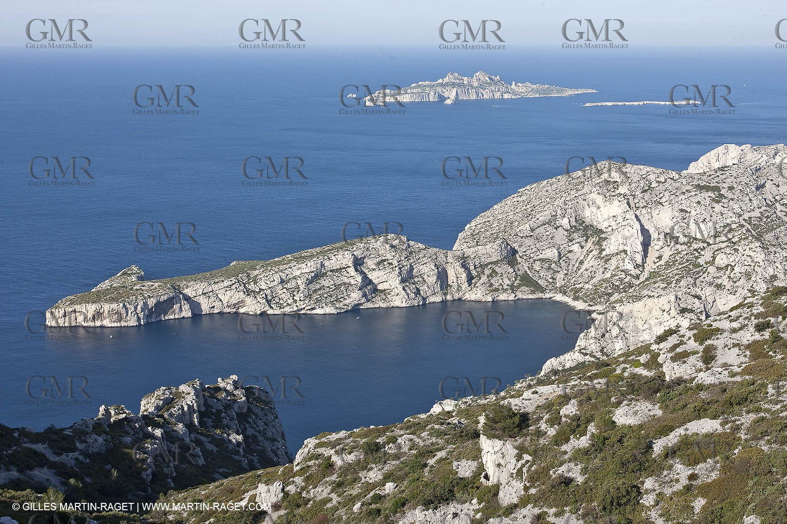 30 04 2009 - Marseille (FRA, 13) - Les Calanques - Morgiou as seen from the col de la Grande Candelle