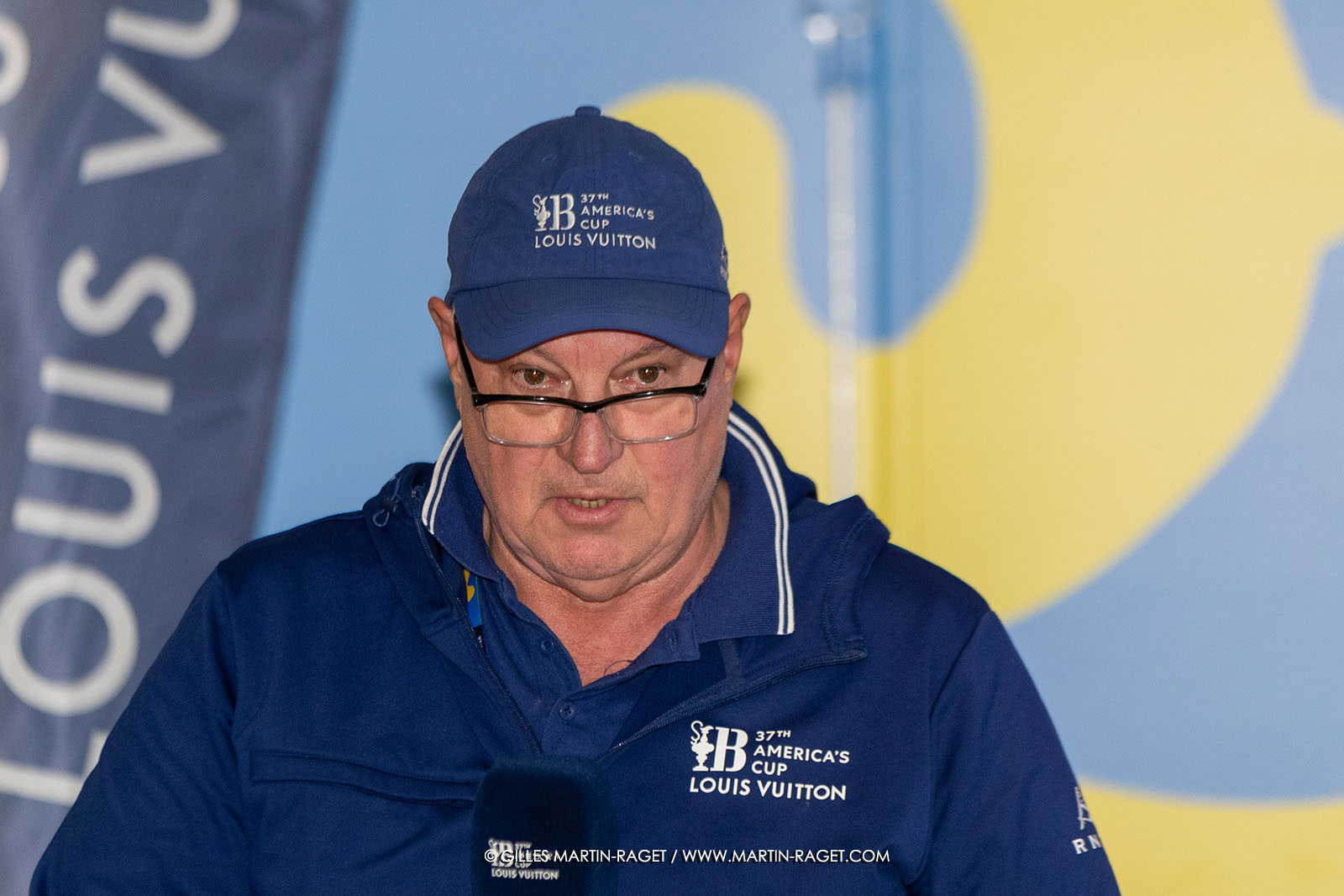 14 10 2024, Barcelona (ESP), Louis Vuitton 37th America's Cup, Final Match, Race Day 3, Morning briefing, Iain Murray, Race director