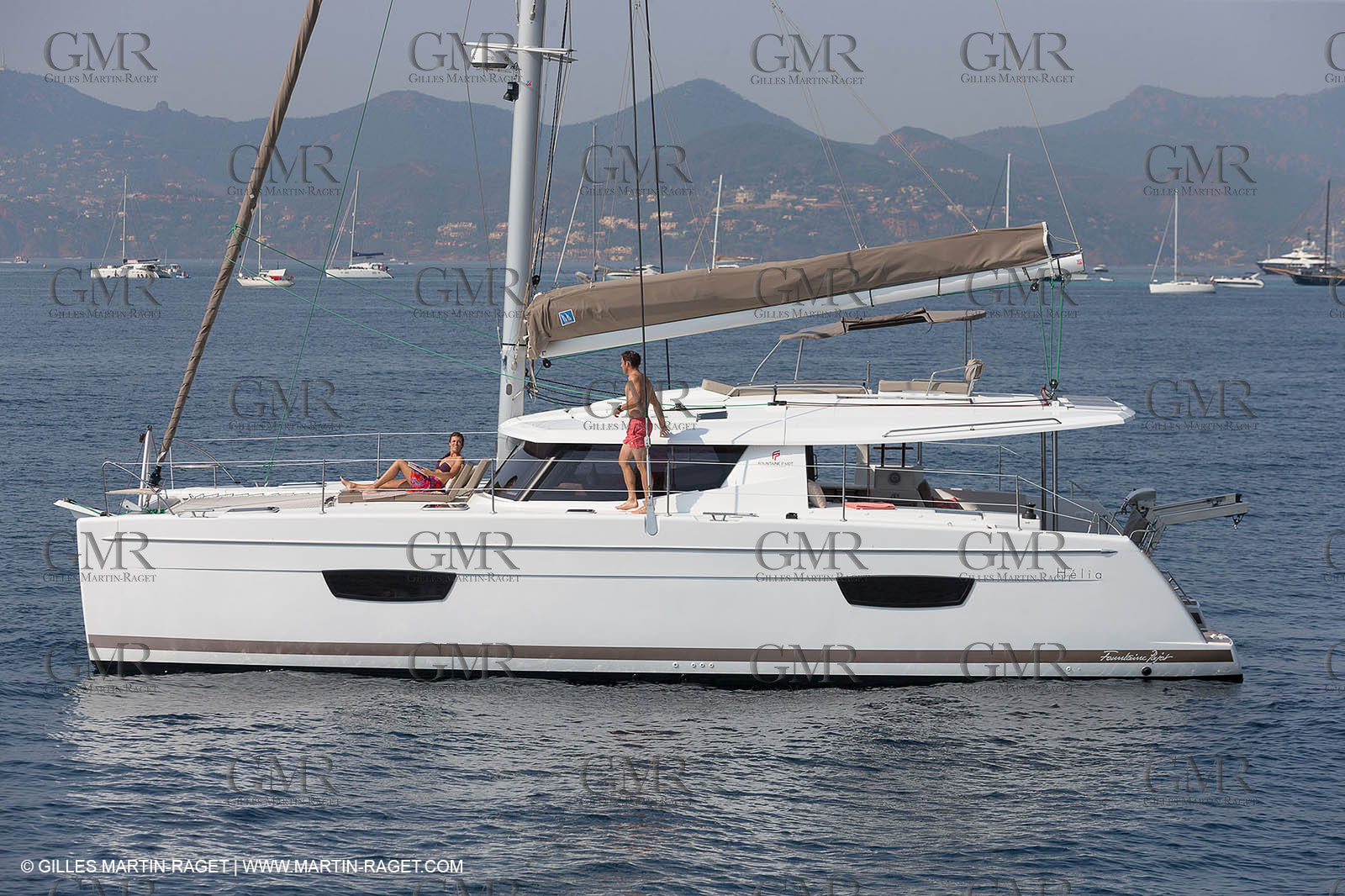 12 09 2016, Cannes (FRA,06), Chantier Fountaine-Pajot, Helia 44
