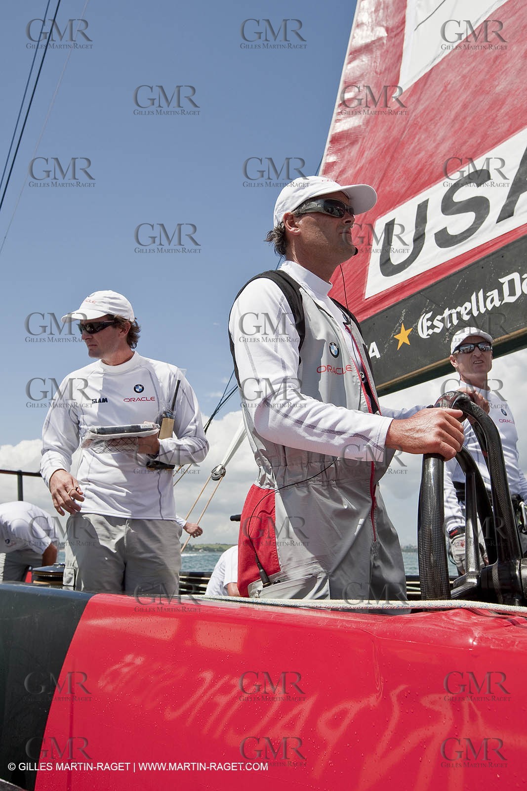 23 01 2009 - Auckland (NZL) - Louis Vuitton Pacific Series - BMW ORACLE Racing - Tuning up onboard Emirates Team New Zealand yacht