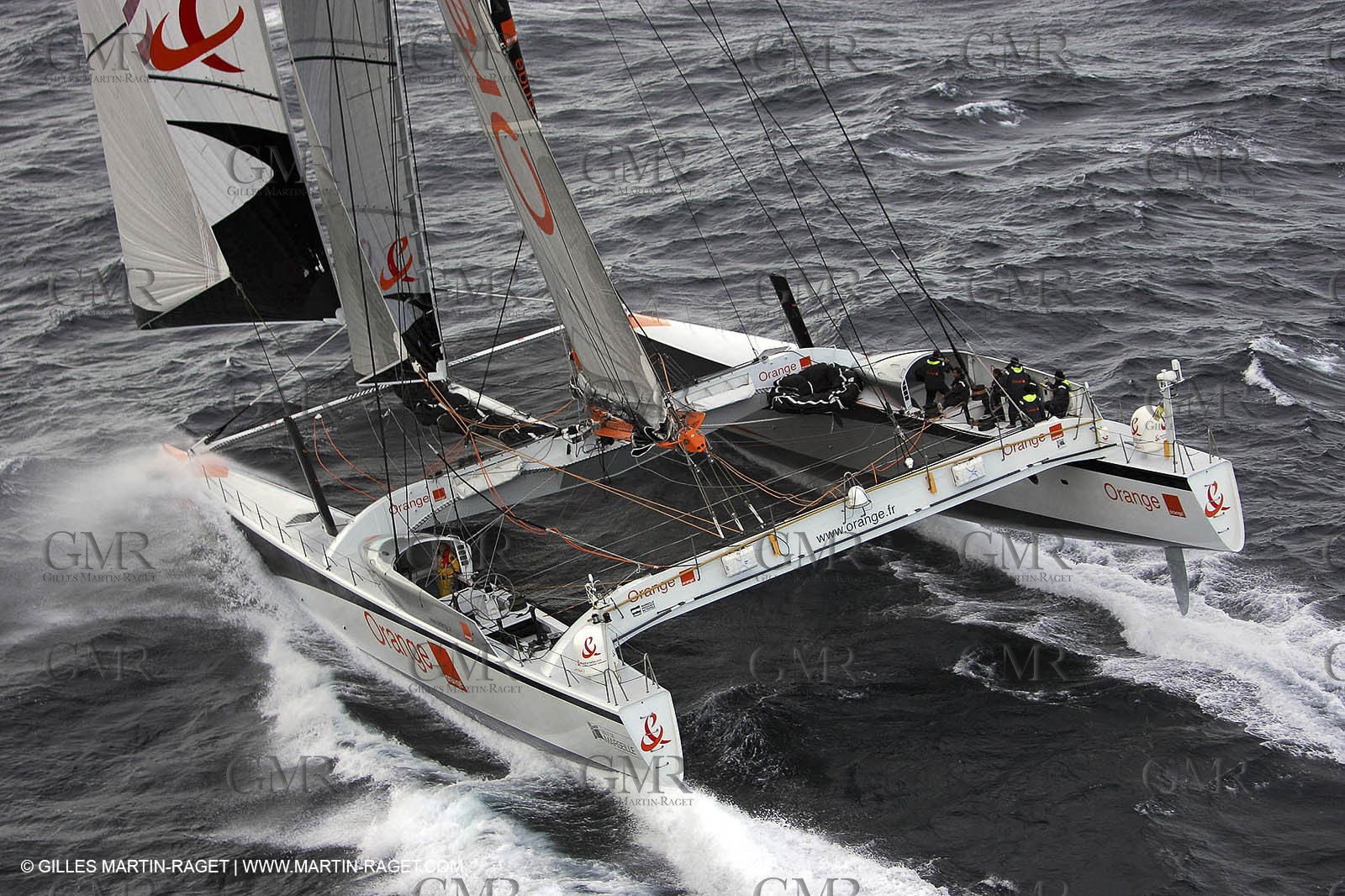 Orange II - 2004 Mediterranée Record - Start off Marseilles