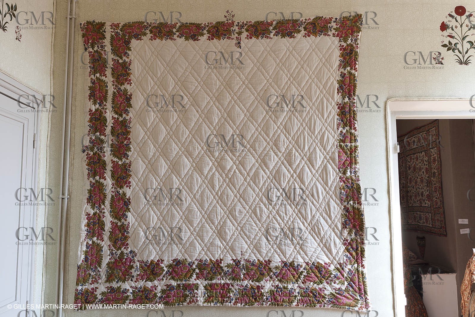 30 06 2011 - Toulon (FRA,83) - Villa Rosemaine - Exposition Indiennes sublimes