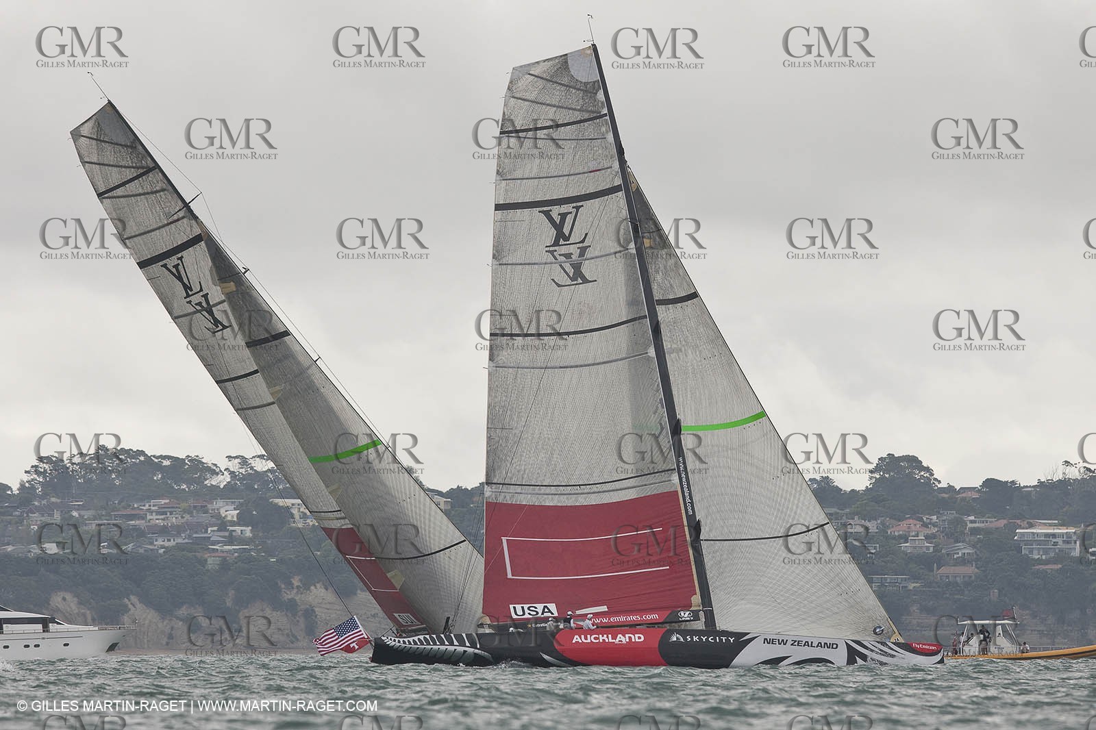 11 02 2009 - Auckland (NZL) - Louis Vuitton Pacific Series - Racing Day 11 - sail off