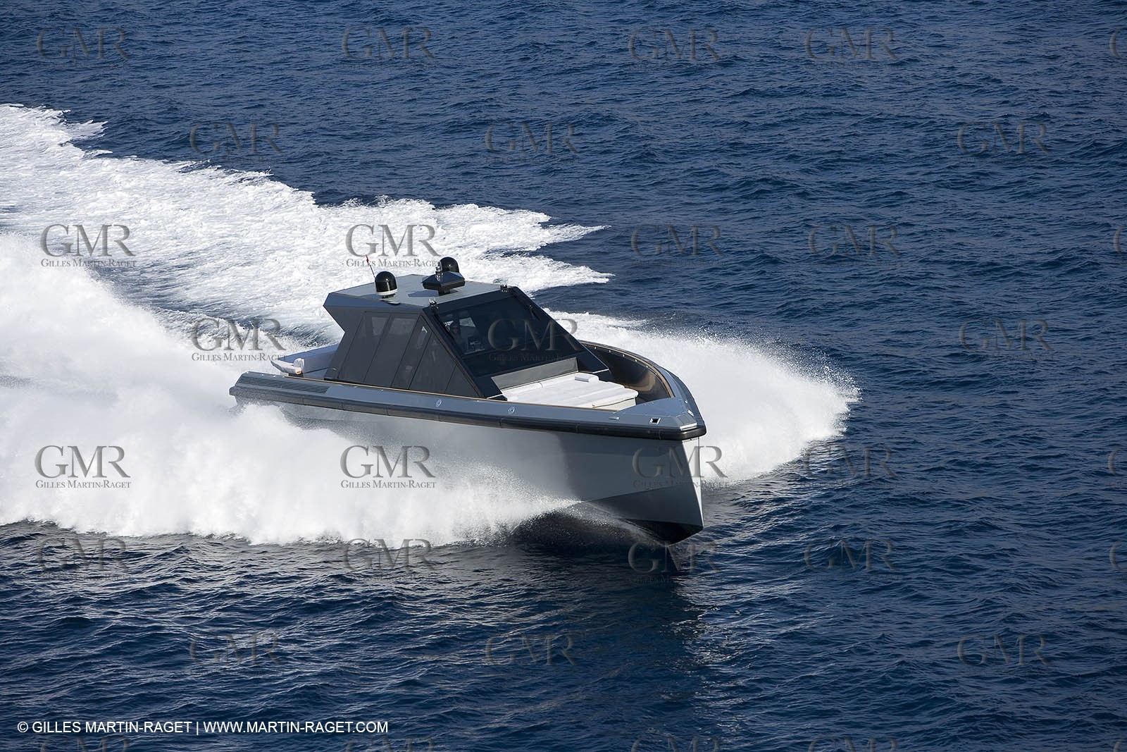 29 09 2007 - St Jean Cap Ferrat - Wally Yachts - Wally Power 70 - Lau Lau
