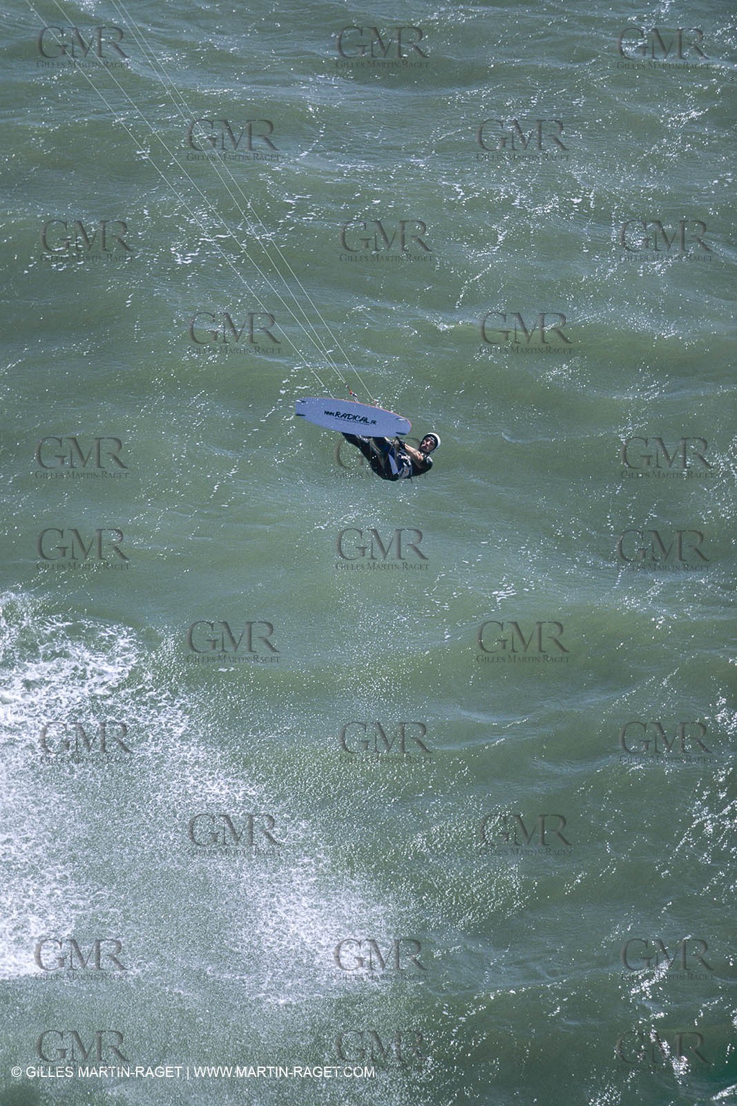 Watersports, Kite surfing