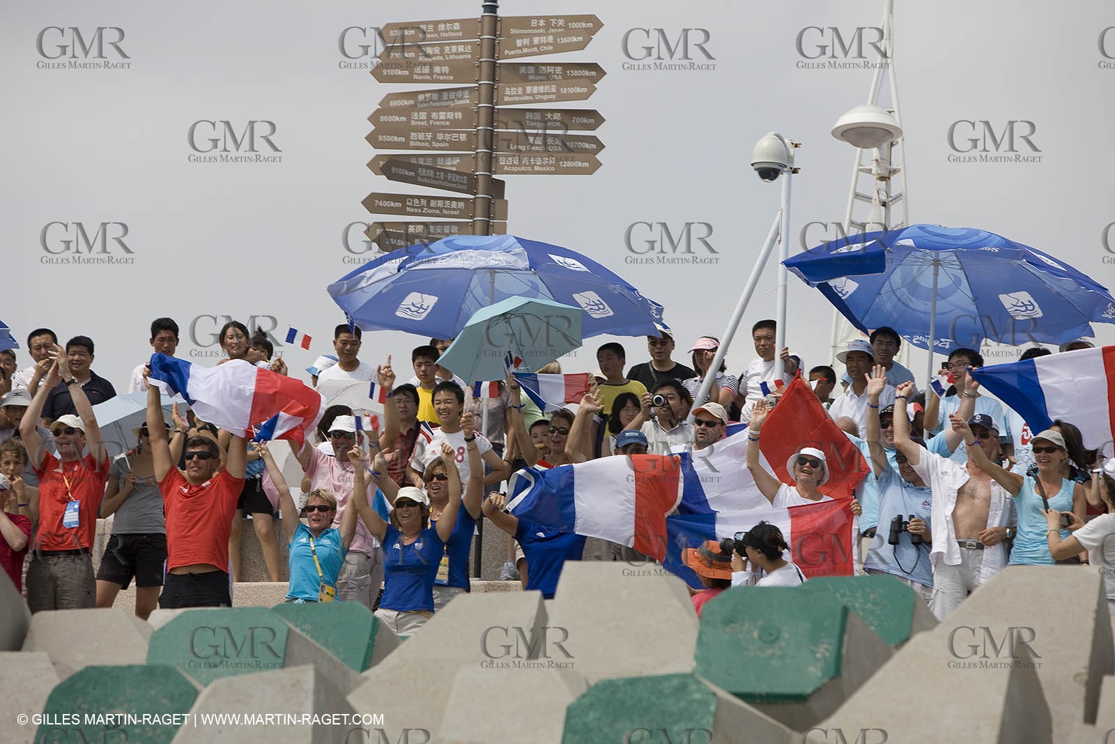 18 08 2008 - Qingdao (CHN) - Jeux Olympiques 2008 - Jour 10 - Medal race - Nicolas Charbonnier Olivier Bausset médaille de bronze
