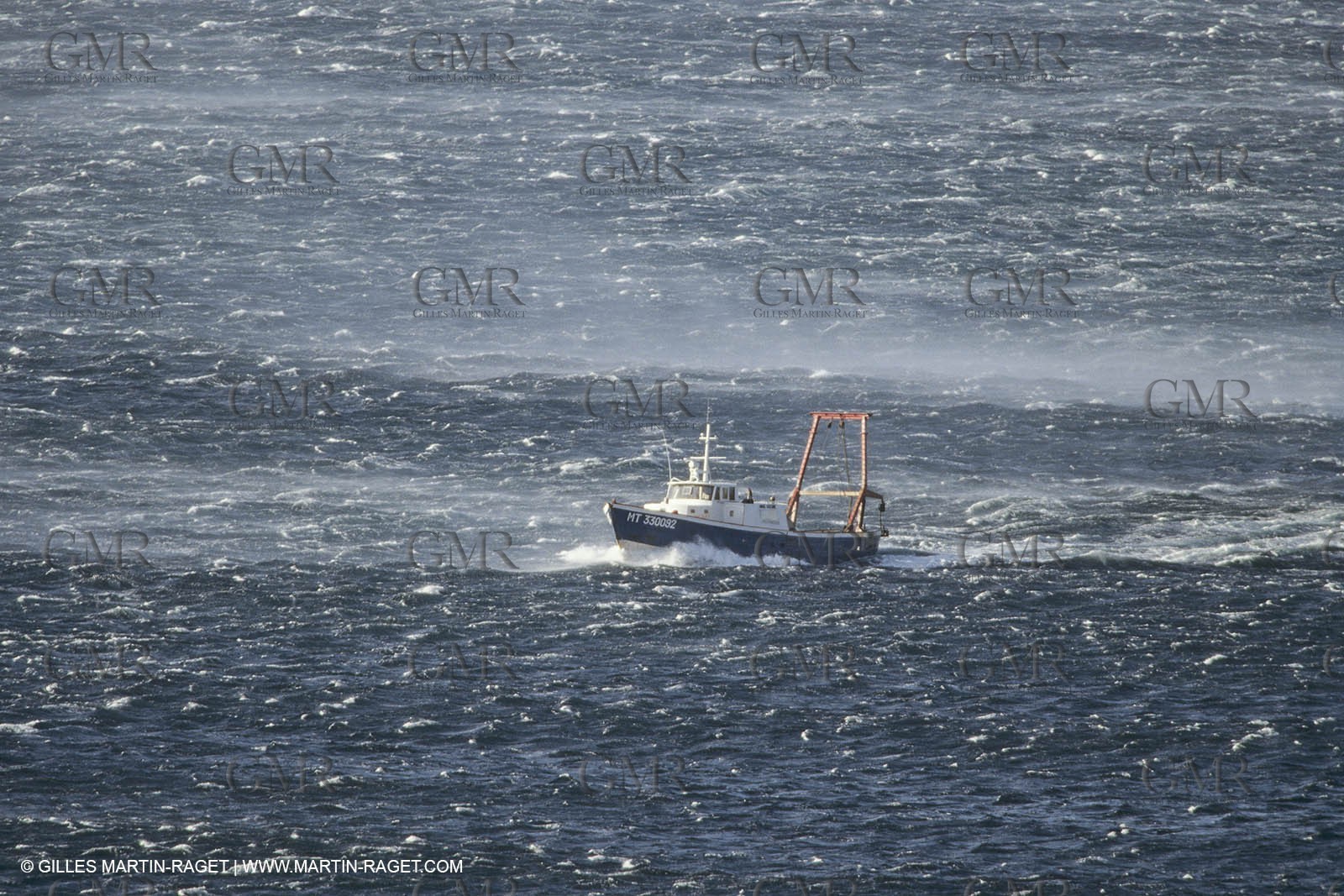Pêche, barques, pointus, pêcheurs