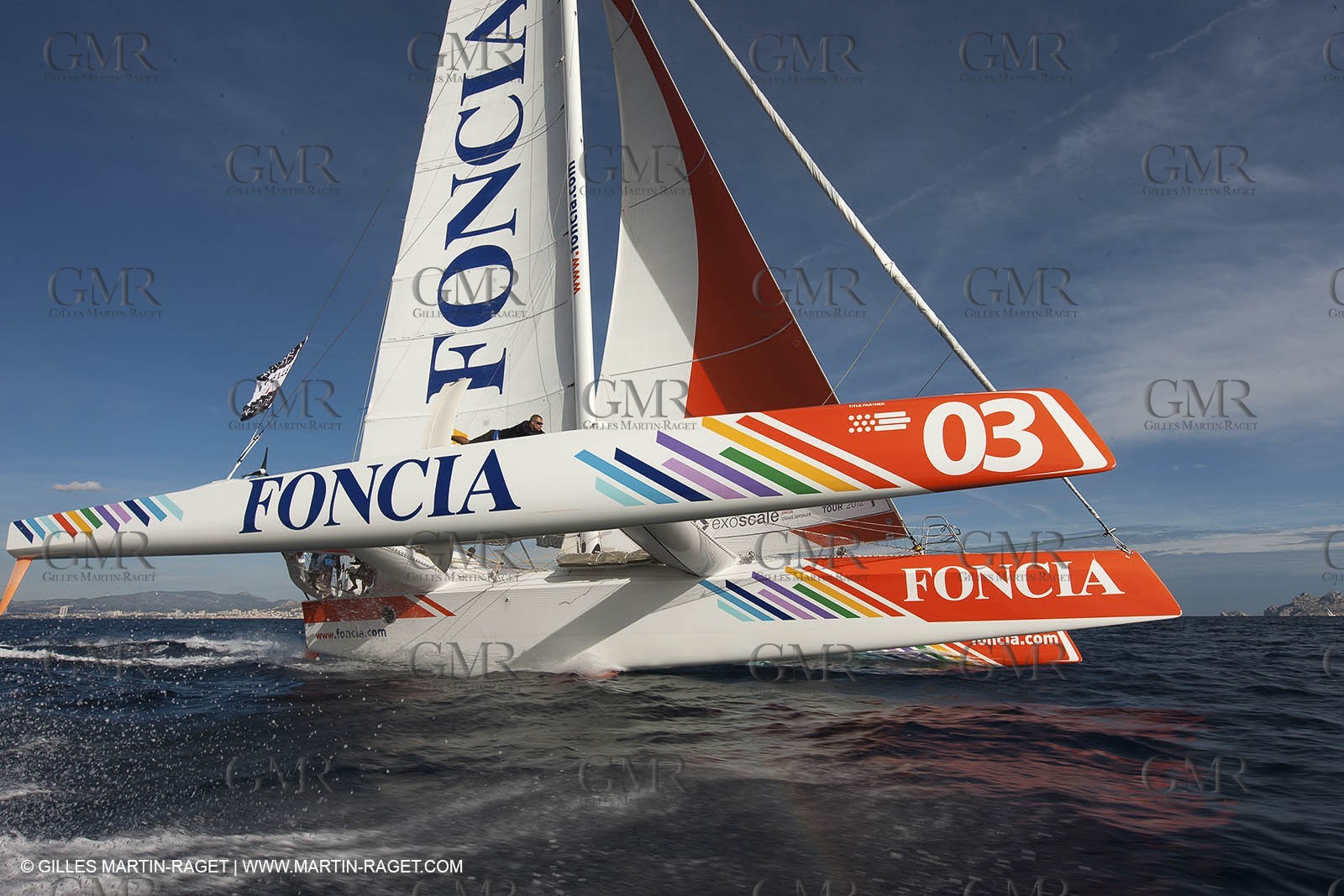 27 09 2012 - Marseille (FRA,13) - Alpari World Match Race Tour - Match Race France 2012 - Day 3 - Quarter finals - Matc Racing specialists sail on Foncia