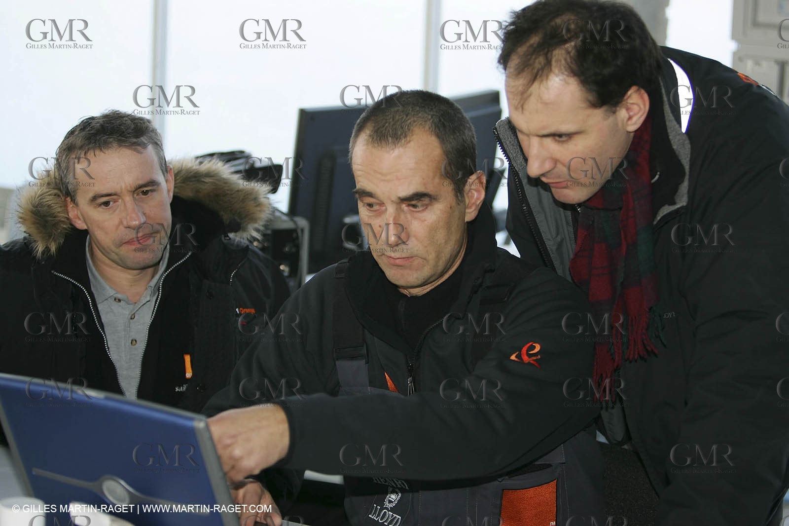 Orange II-2005 Jules Verne Trophy-Start from Lorient-Bruno Peyron