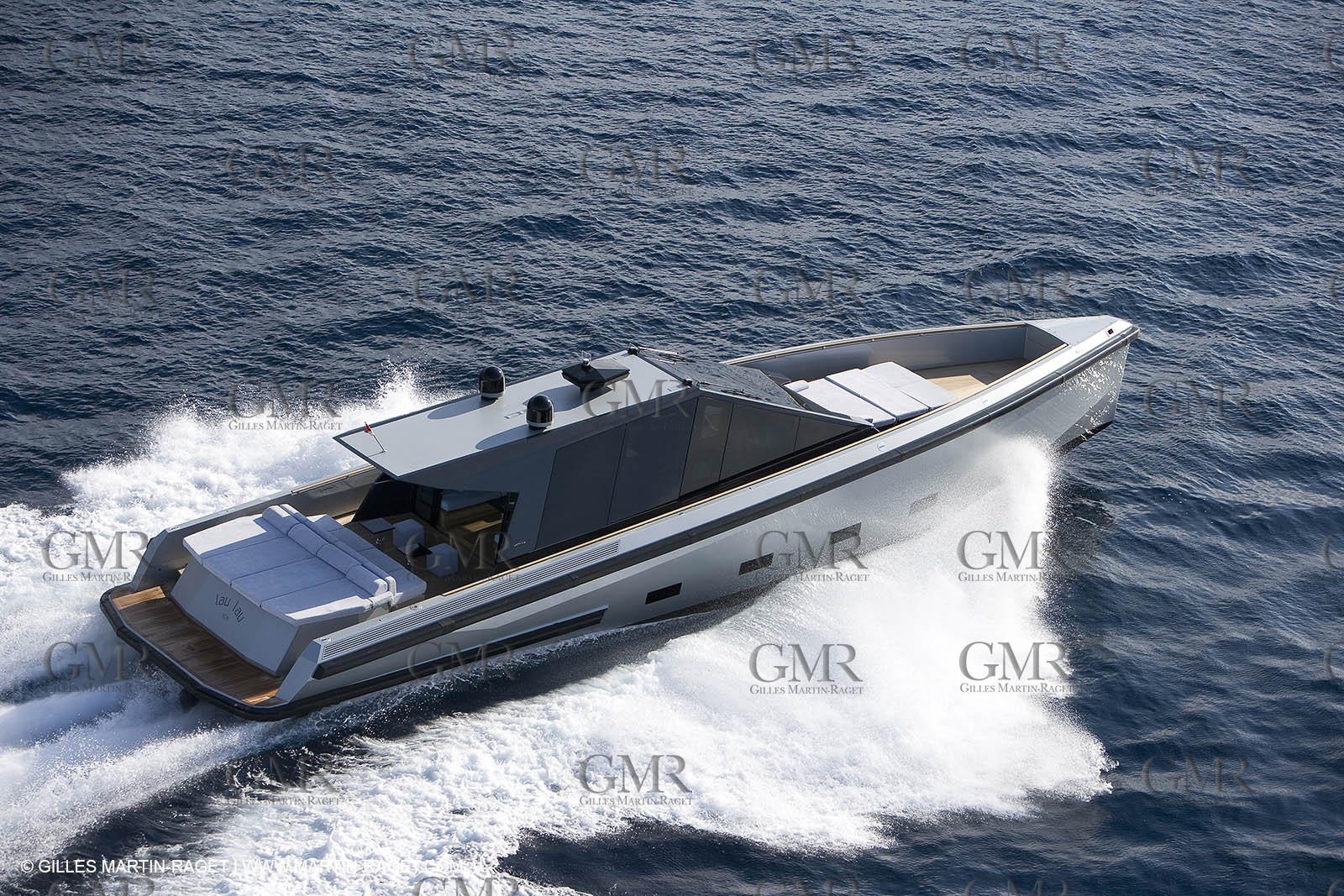 29 09 2007 - St Jean Cap Ferrat - Wally Yachts - Wally Power 70 - Lau Lau