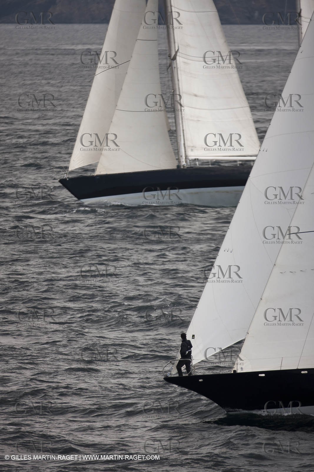 19 05 2010- Sein - (FRA,56)  -  Pen Duick III and Pen Duick VI in the Sein island straight