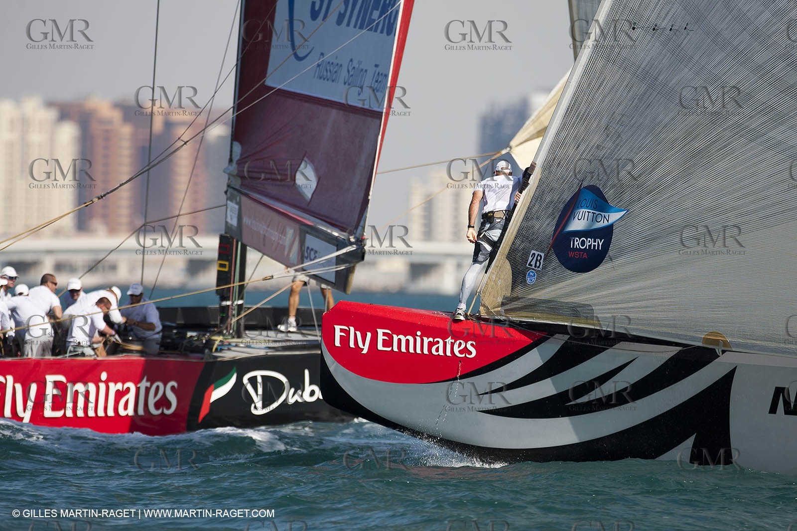 19 11 2010 - Dubai (UAE) - Dubai Louis Vuitton Trophy - Round 2 -  BMW ORACLE Racing Vs Synergy