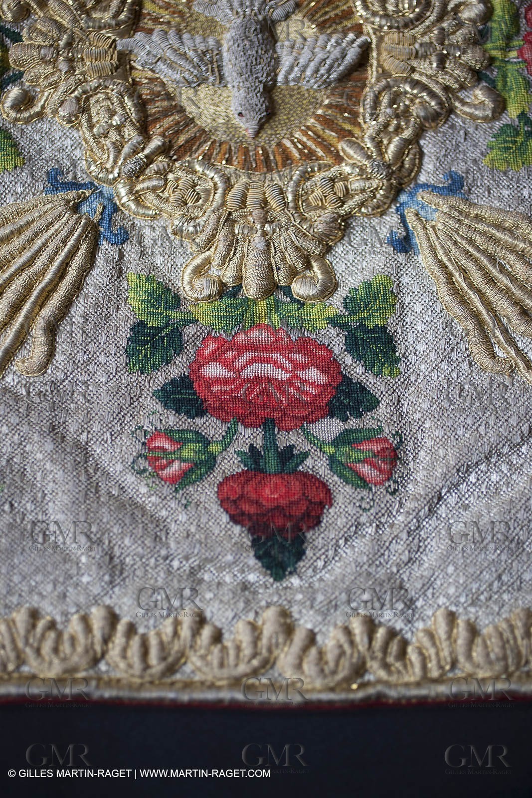 04 02 2013 - Marseille(FRA,13), Notre Dame de la Garde, liturgical clothing