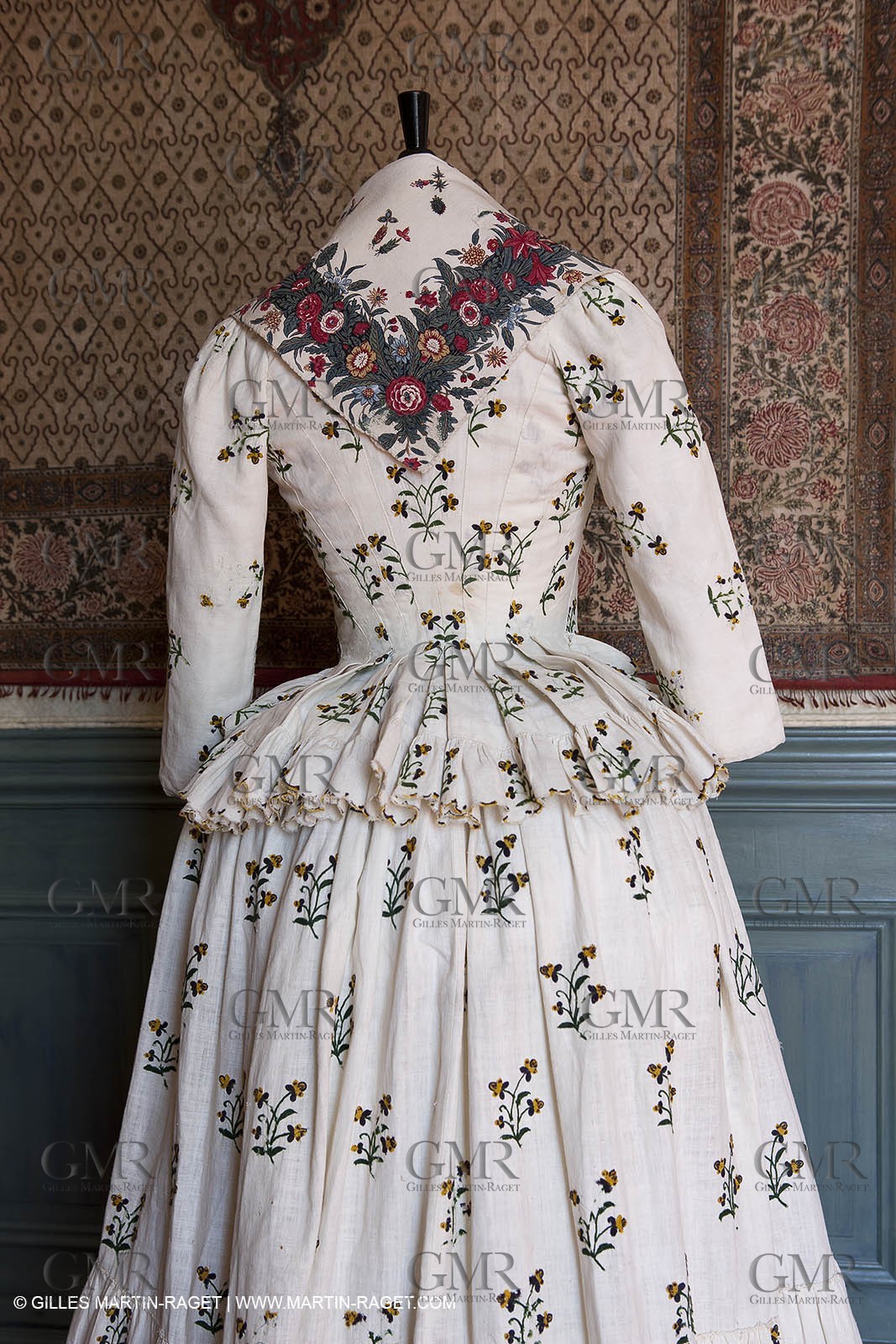 30 06 2011 - Toulon (FRA,83) - Villa Rosemaine - Indiennes sublimes exhibition