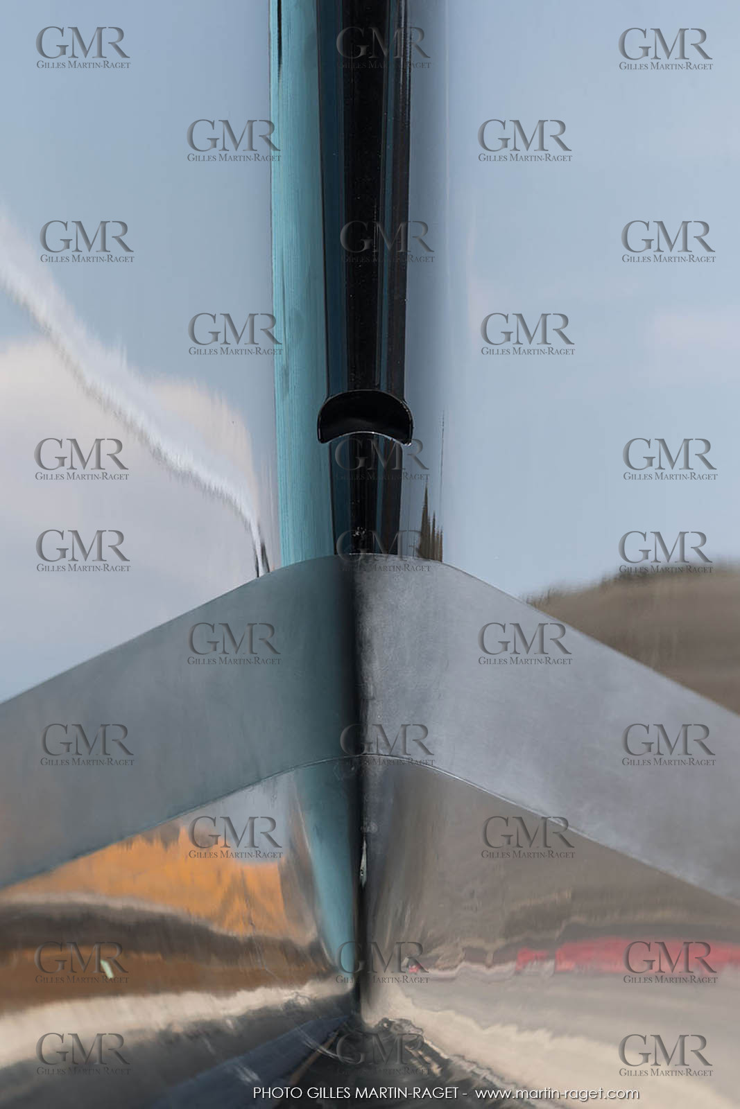 22 07 2017, Savona (ITA), Wally Cento Tango going out of the shed, Photo Gilles Martin-Raget