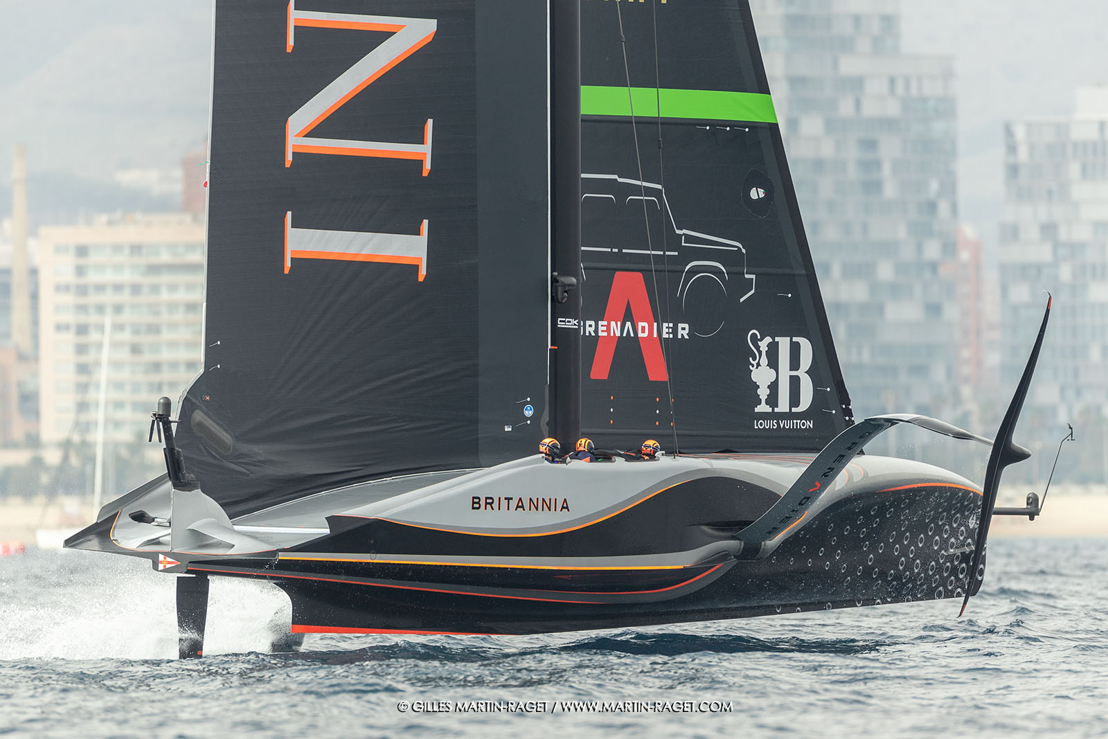 14 10 2024, Barcelona (ESP), Louis Vuitton 37th America's Cup, Final Match, Race Day 3, Raace 4, Ineos Britannia doit encore progresser s'il veut remporter des régates dans cette finale.