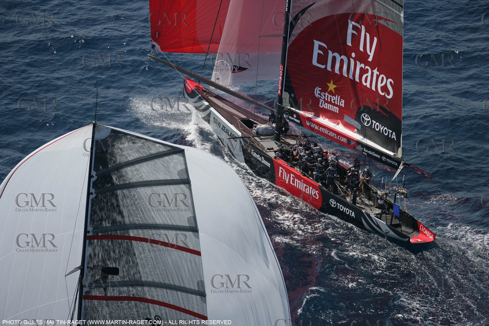 2' 06 2007-Valencia (Spain)- 32nd America's Cup - Final Match - Day 2