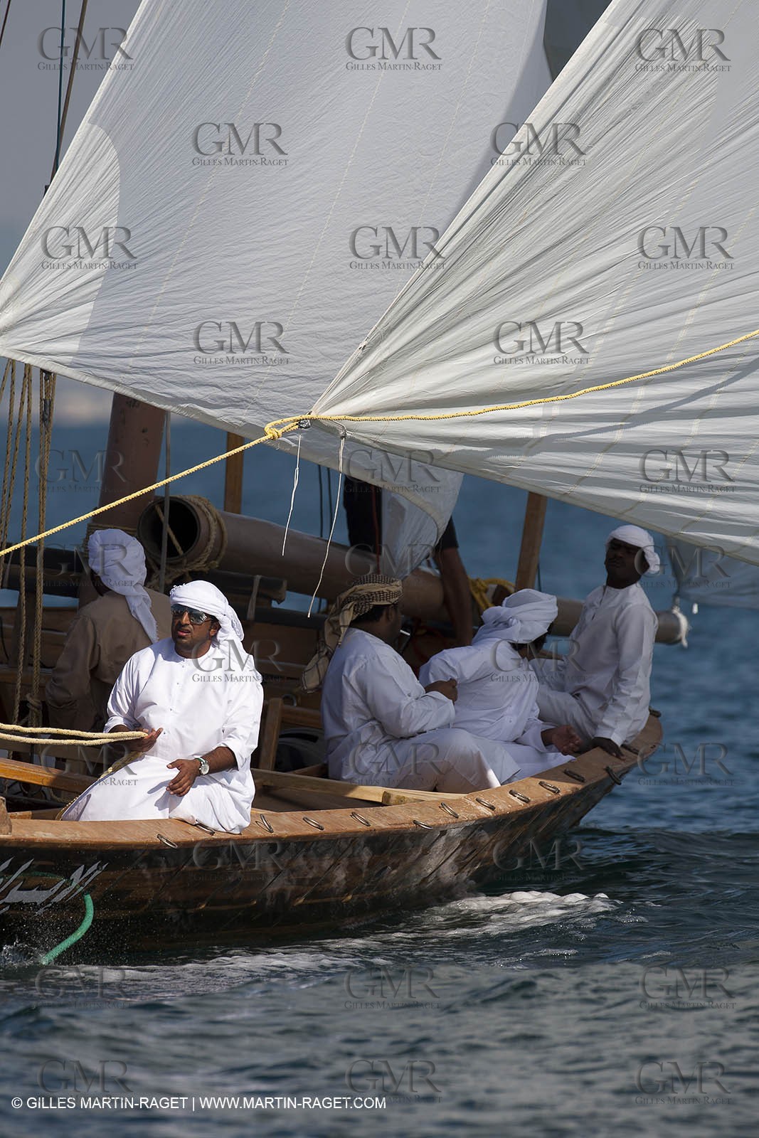 20 11 2010 - Dubai (UAE) - Dubai Louis Vuitton Trophy - Traditionnal dhow races for competing teams