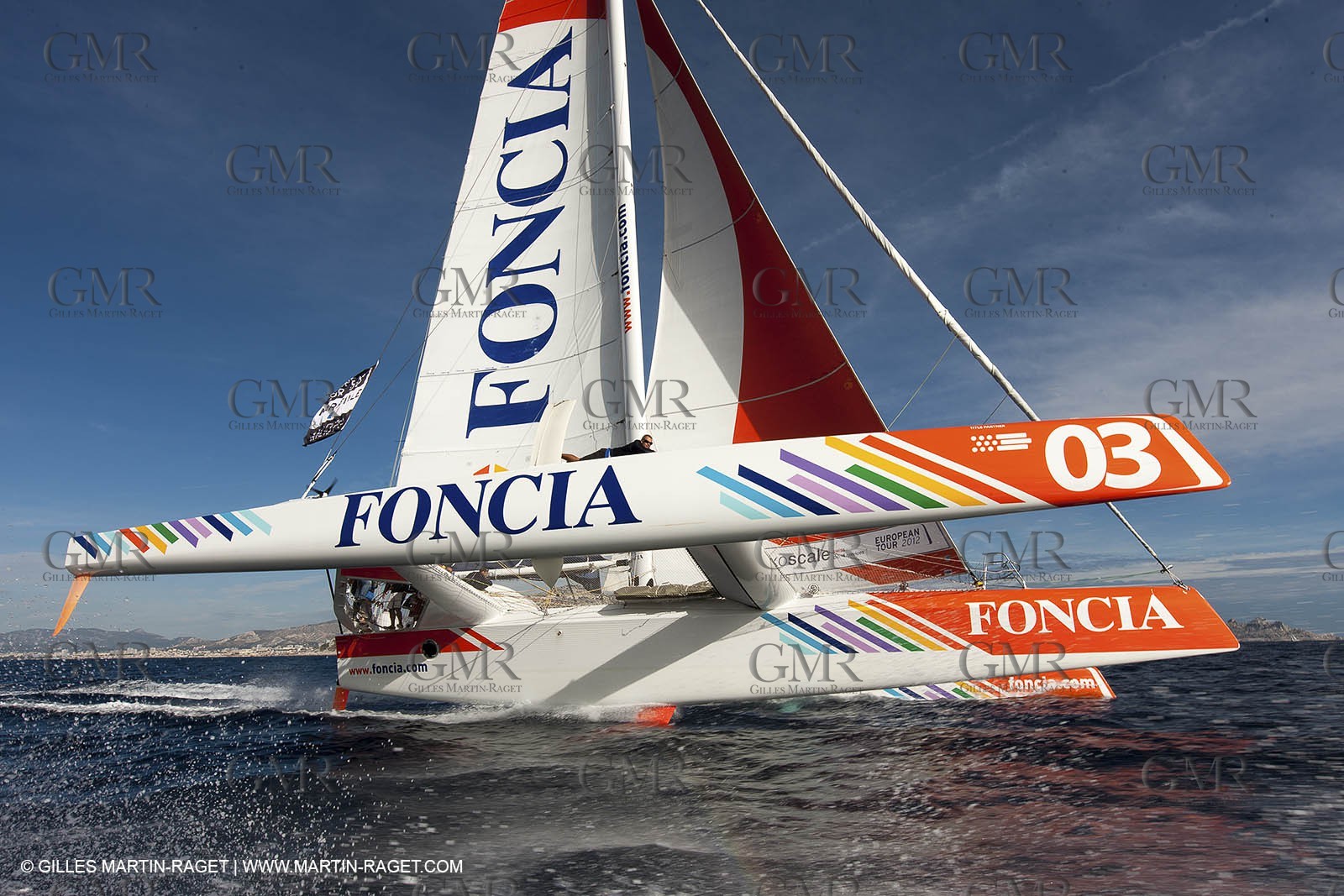 27 09 2012 - Marseille (FRA,13) - Alpari World Match Race Tour - Match Race France 2012 - Day 3 - Quarter finals - Matc Racing specialists sail on Foncia