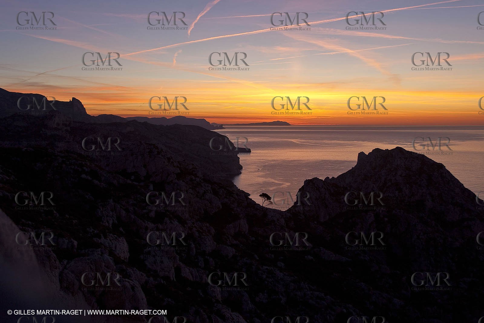 Décember 2009 - Marseille (FRA) - Les Calanques - Sormiou highs as seen from Cortiou pass