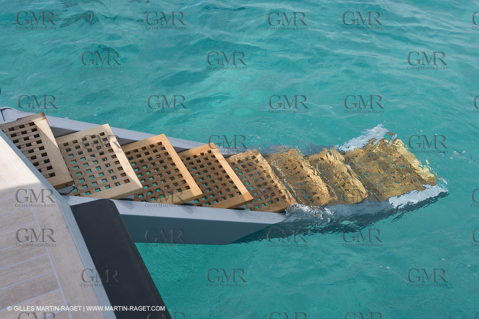 29 09 2007 - St Jean Cap Ferrat - Wally Yachts - Wally Power 70 - Lau Lau