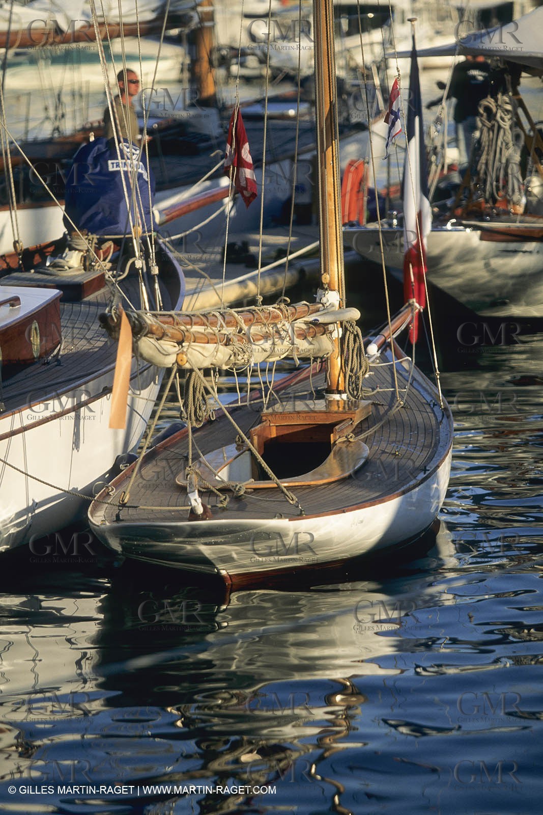 Petits yachts classiques, small classic yachts